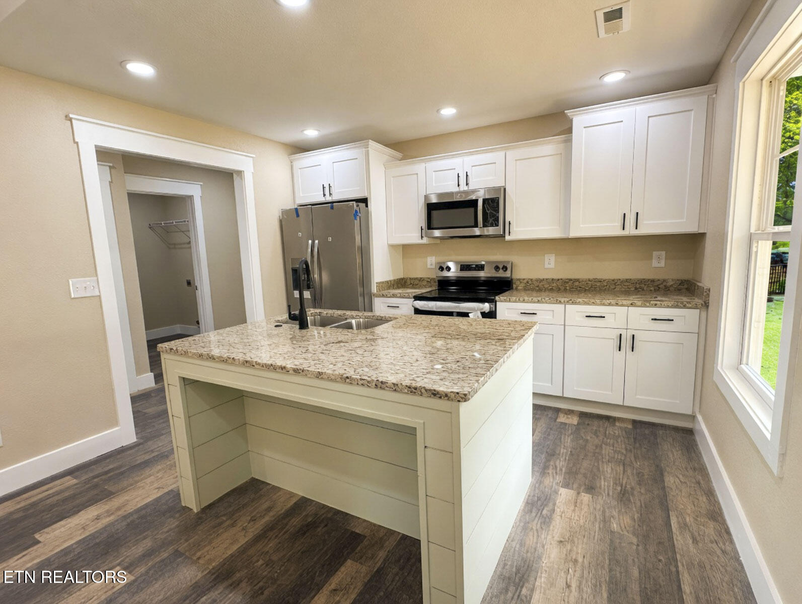 404 Four Winds Way Jefferson City TN 37760