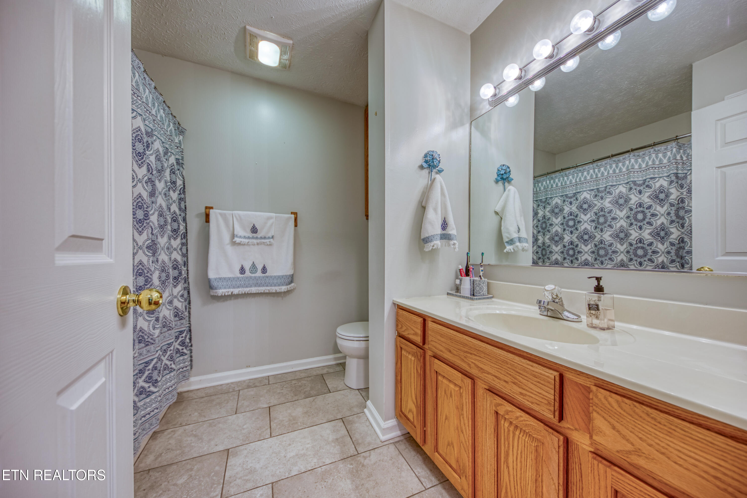 6124 Rivers Run Drive Knoxville TN 37914
