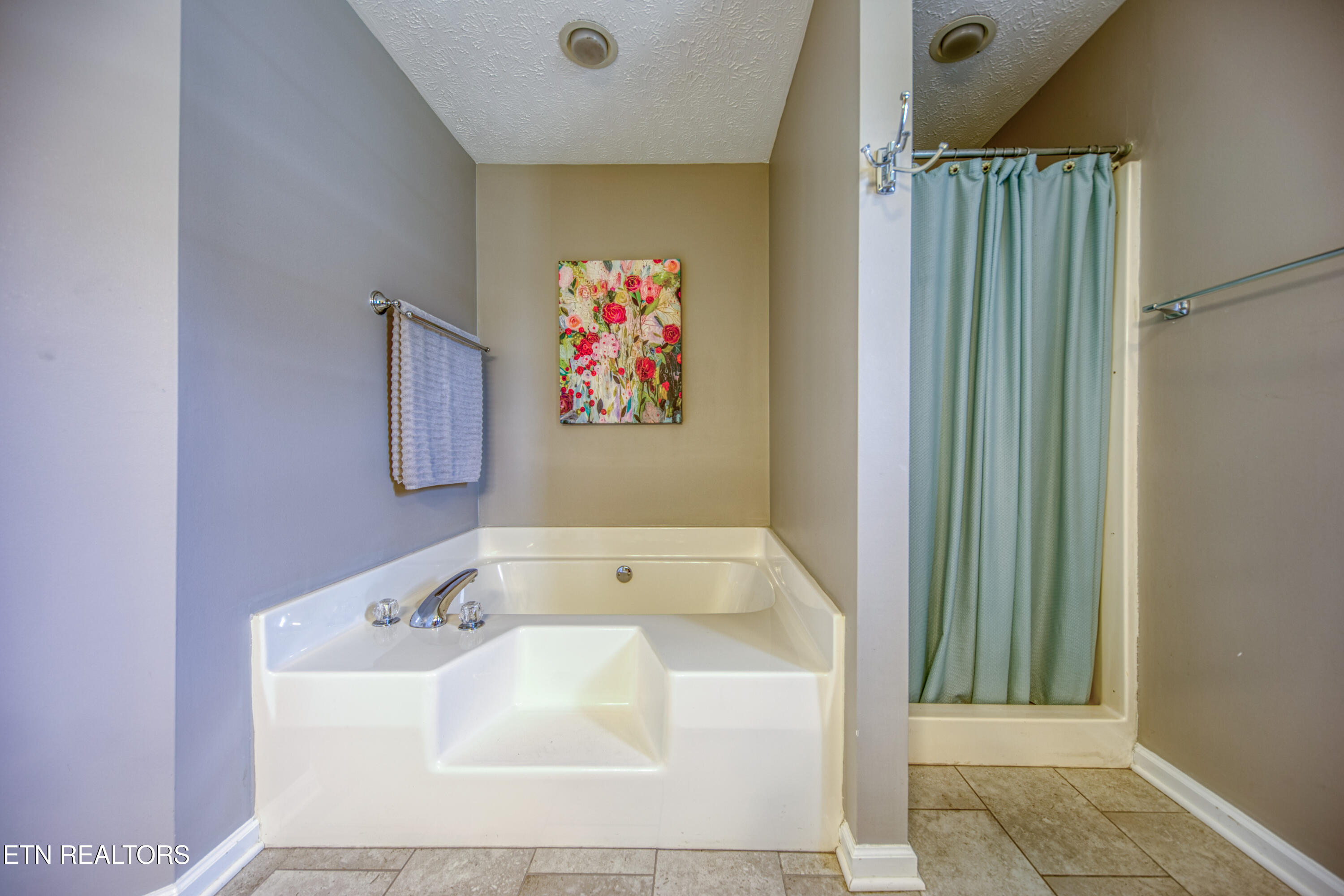 6124 Rivers Run Drive Knoxville TN 37914
