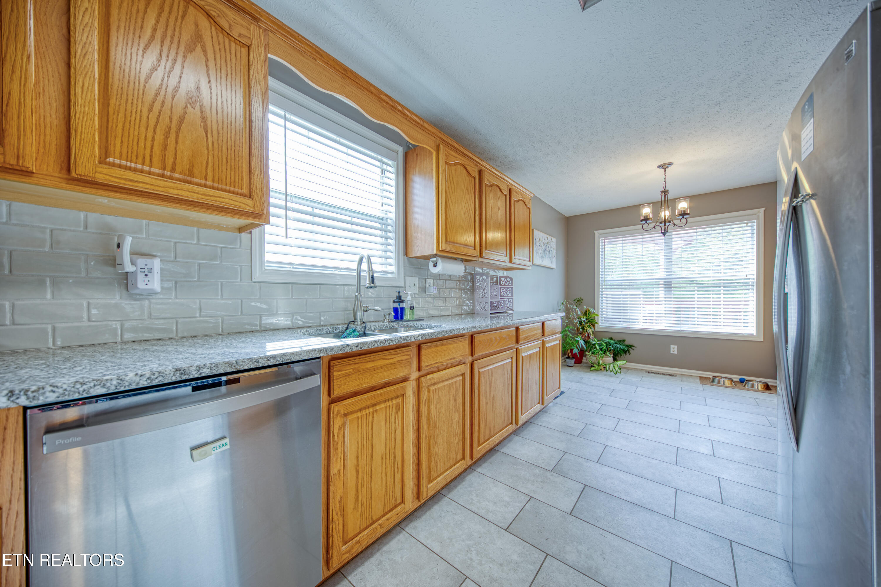 6124 Rivers Run Drive Knoxville TN 37914