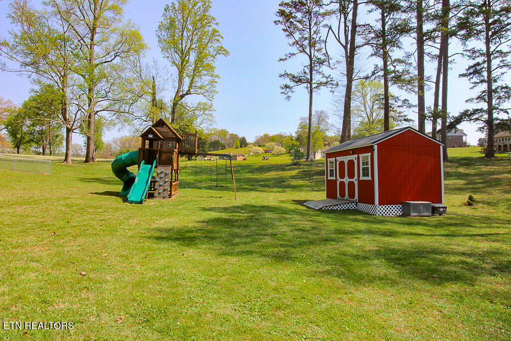 416 Summitt Drive Lafollette TN 37766