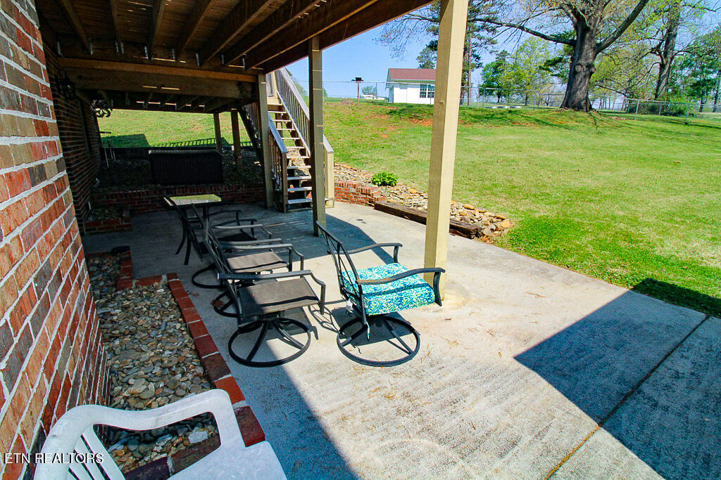 416 Summitt Drive Lafollette TN 37766