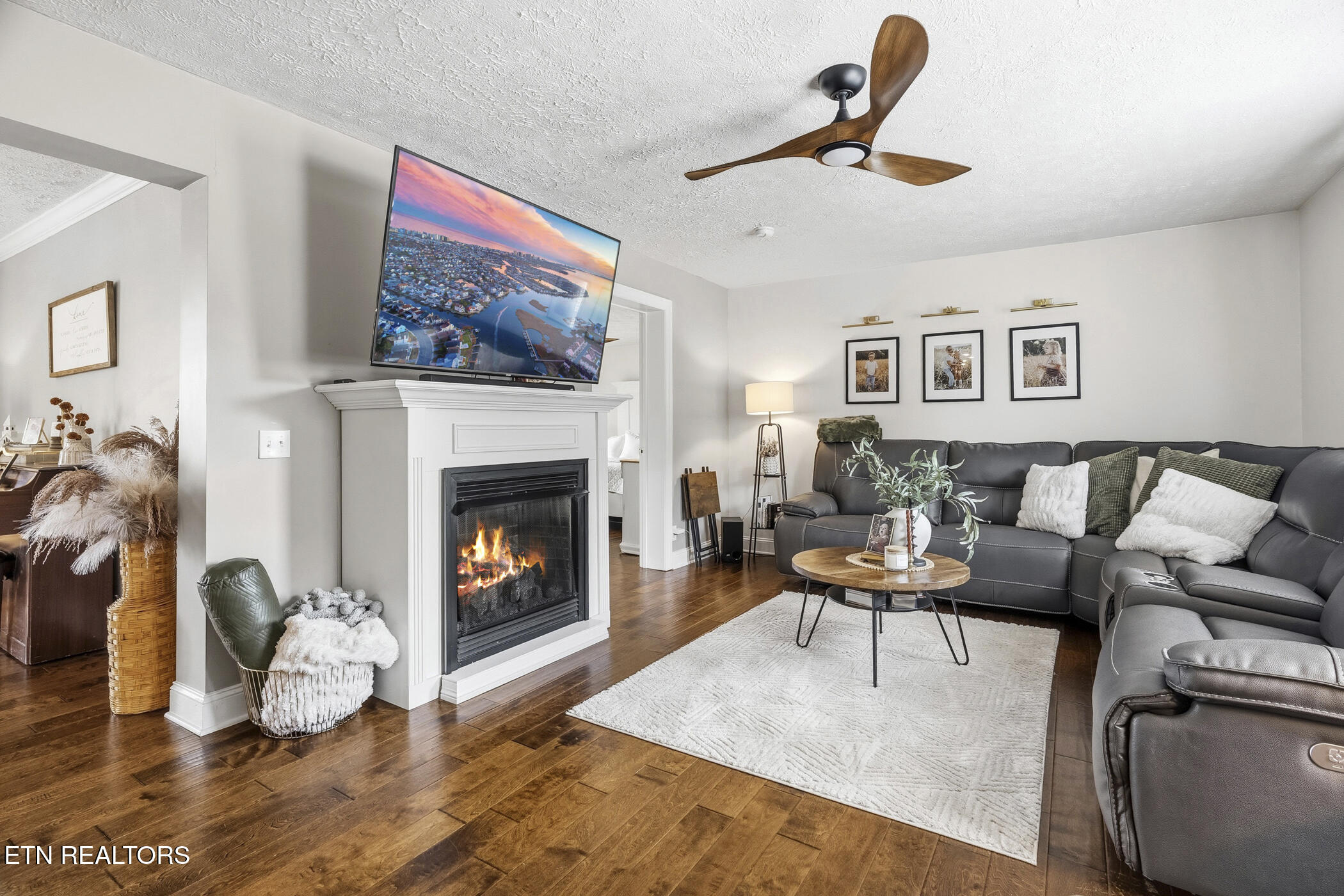 1961 Chelsea Jo Lane Sevierville TN 37876