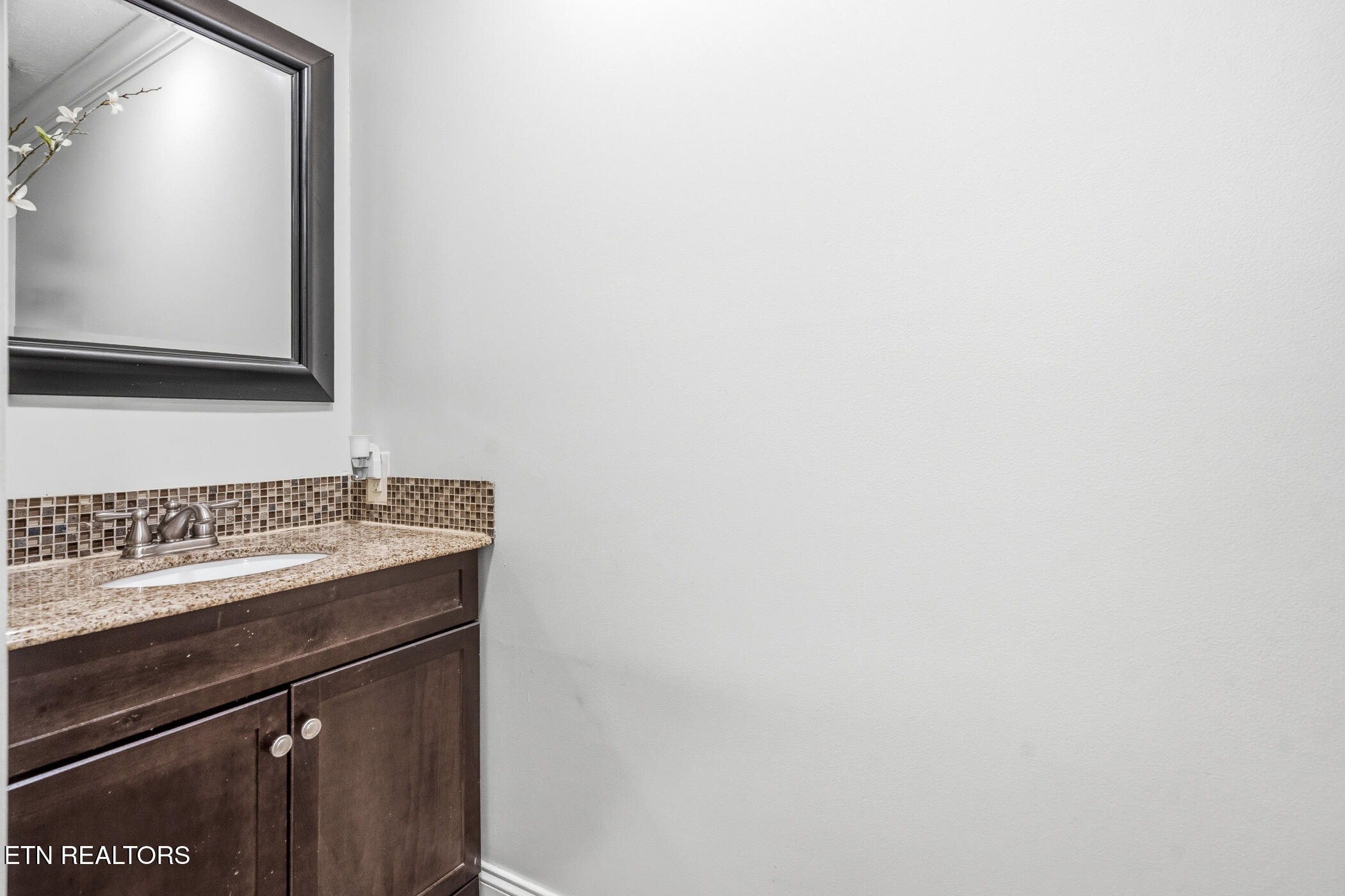 1961 Chelsea Jo Lane Sevierville TN 37876