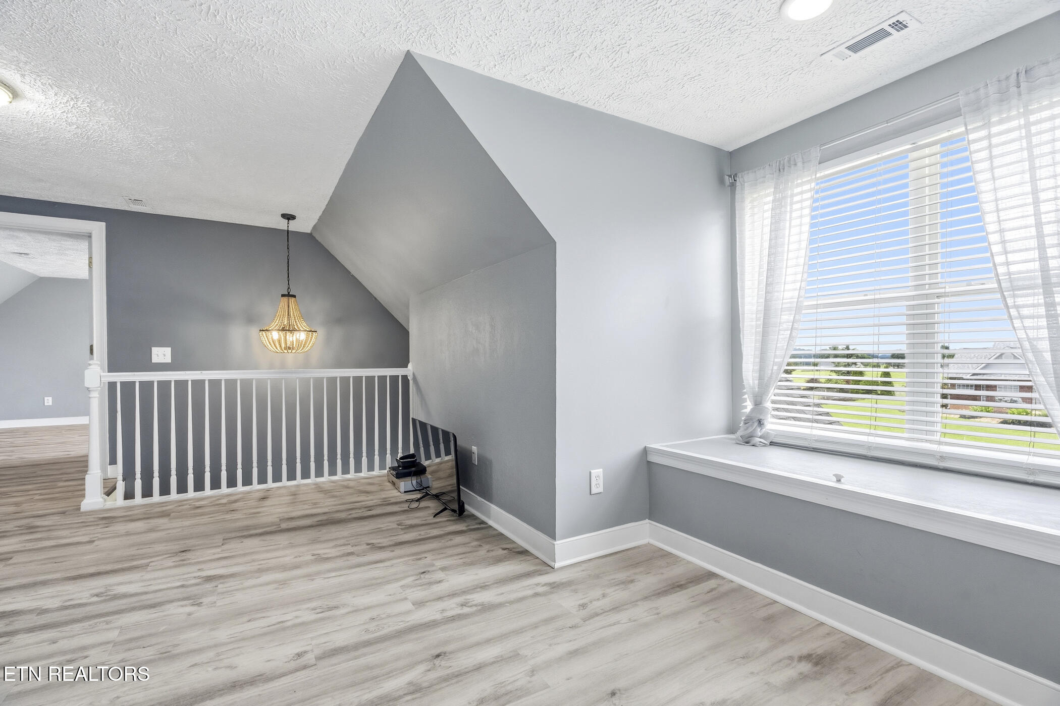 1961 Chelsea Jo Lane Sevierville TN 37876