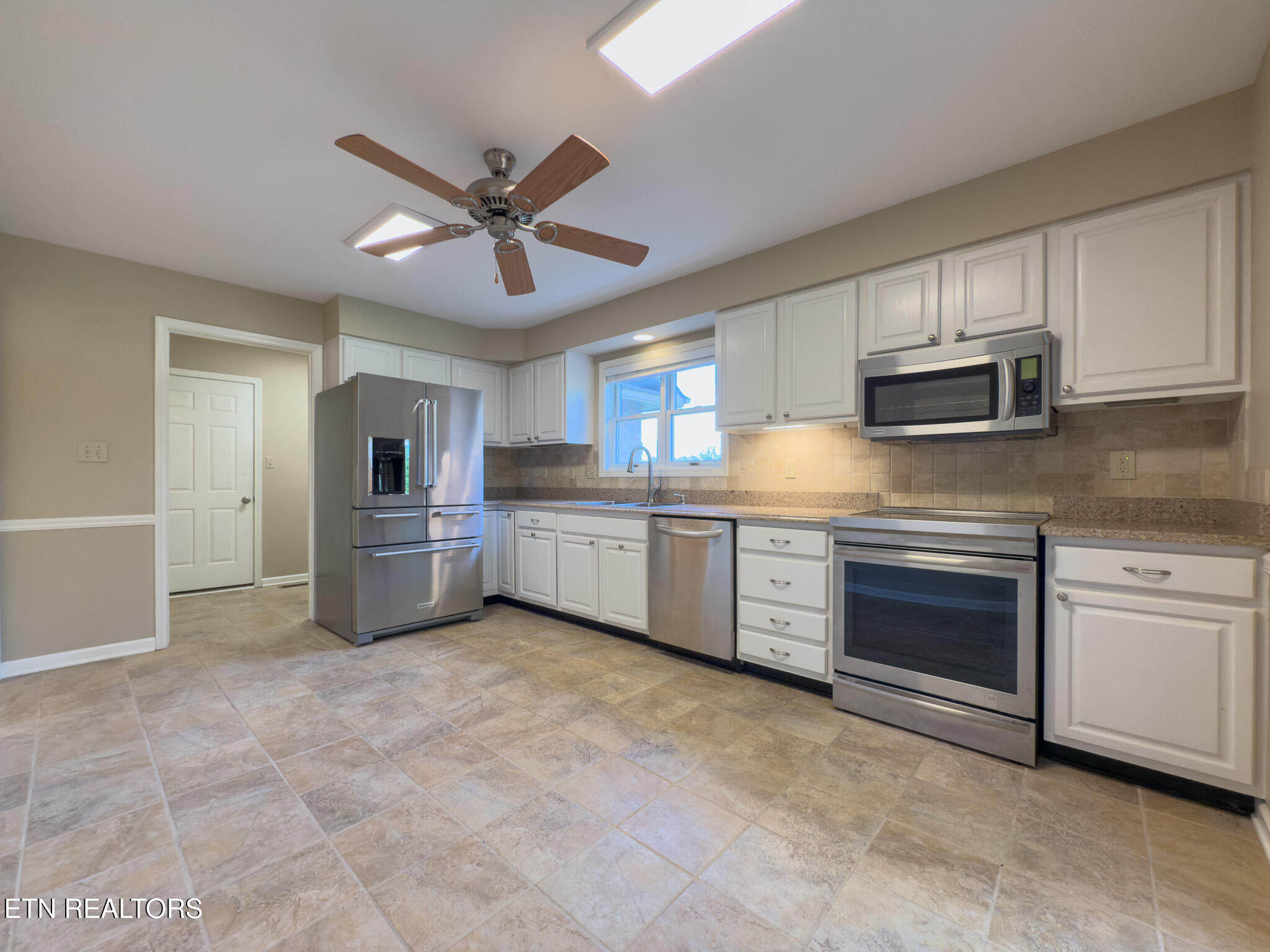 207 Chota Hills Lane Loudon TN 37774