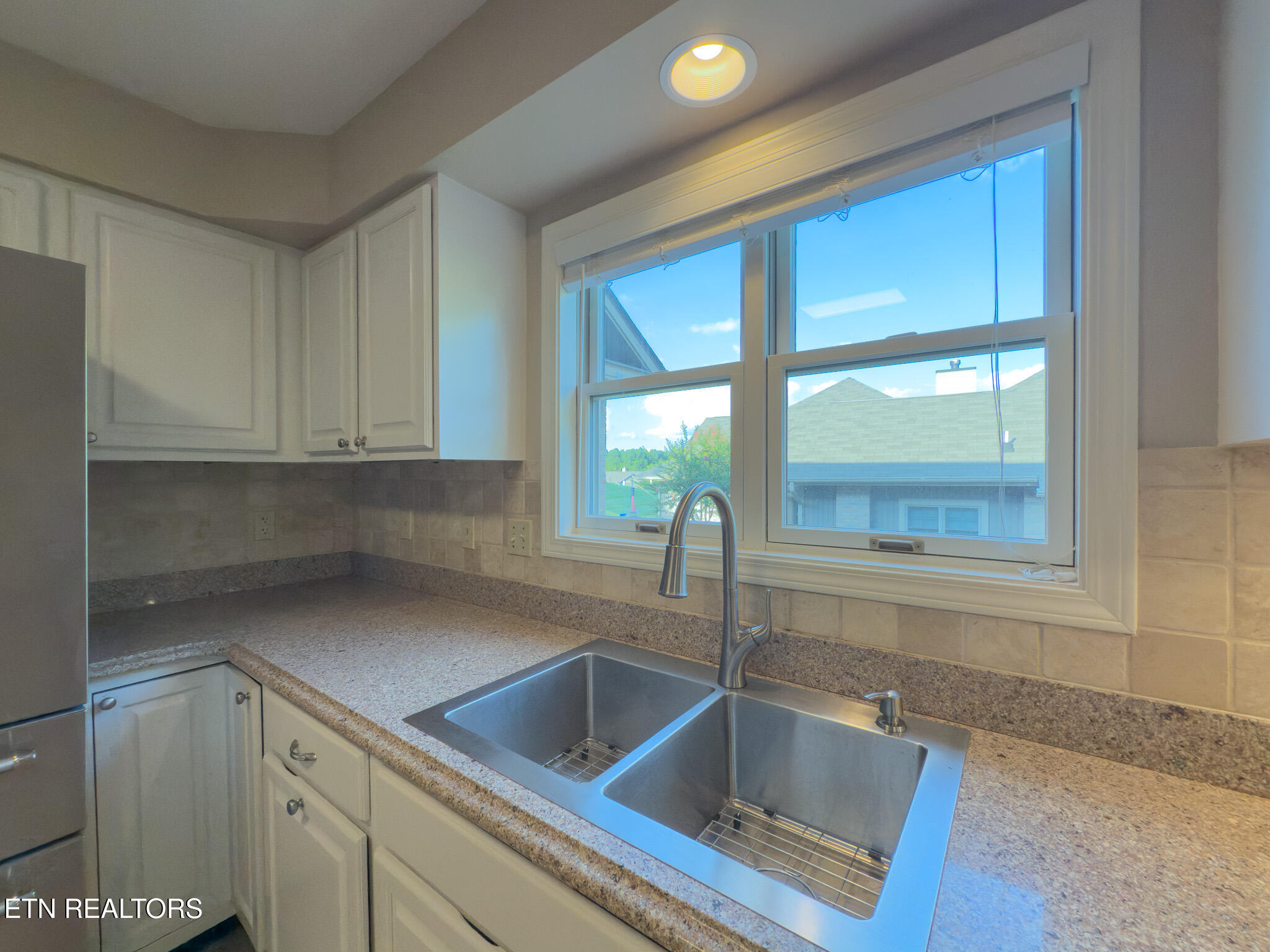 207 Chota Hills Lane Loudon TN 37774