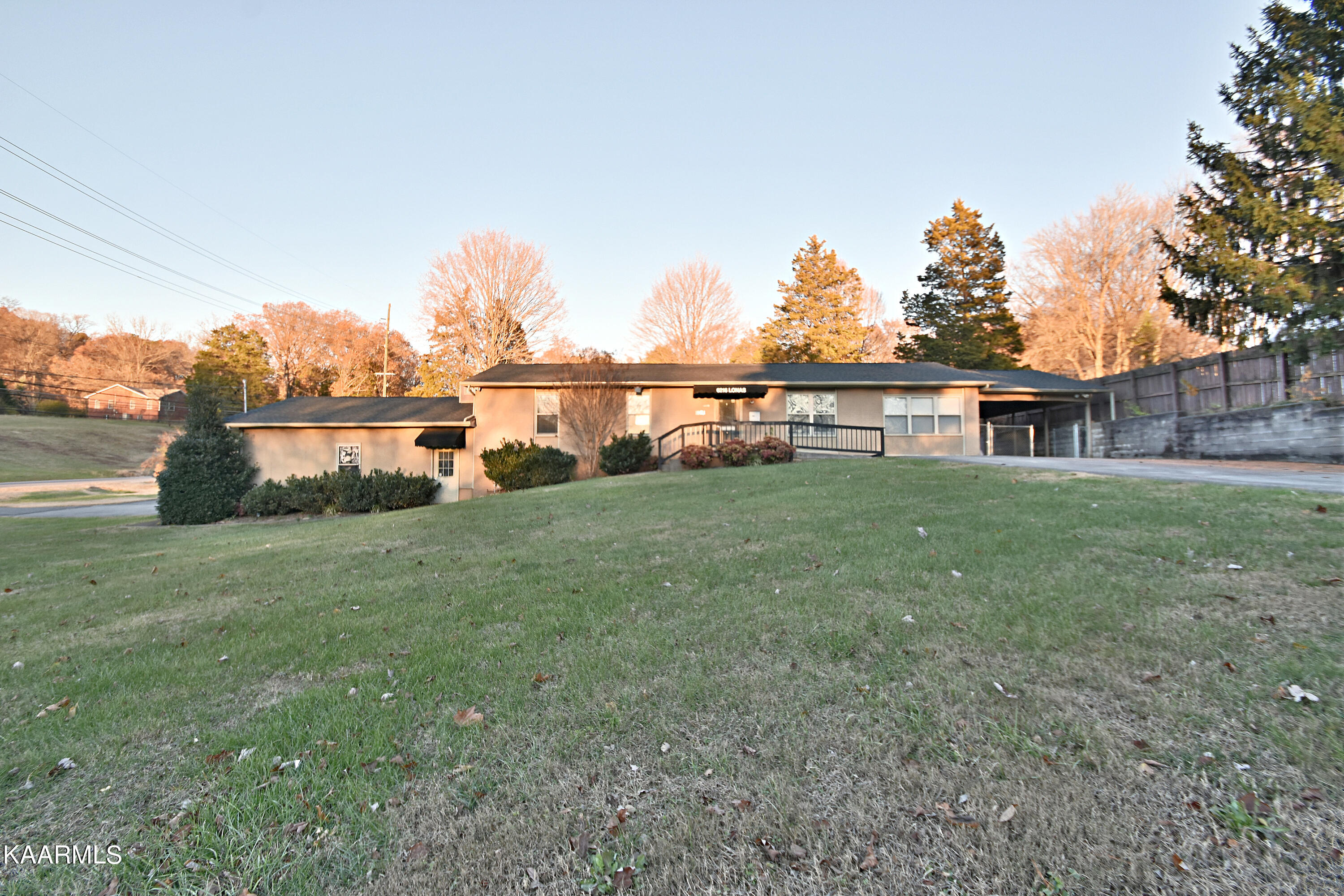 6216 Lonas Drive Knoxville TN 37909