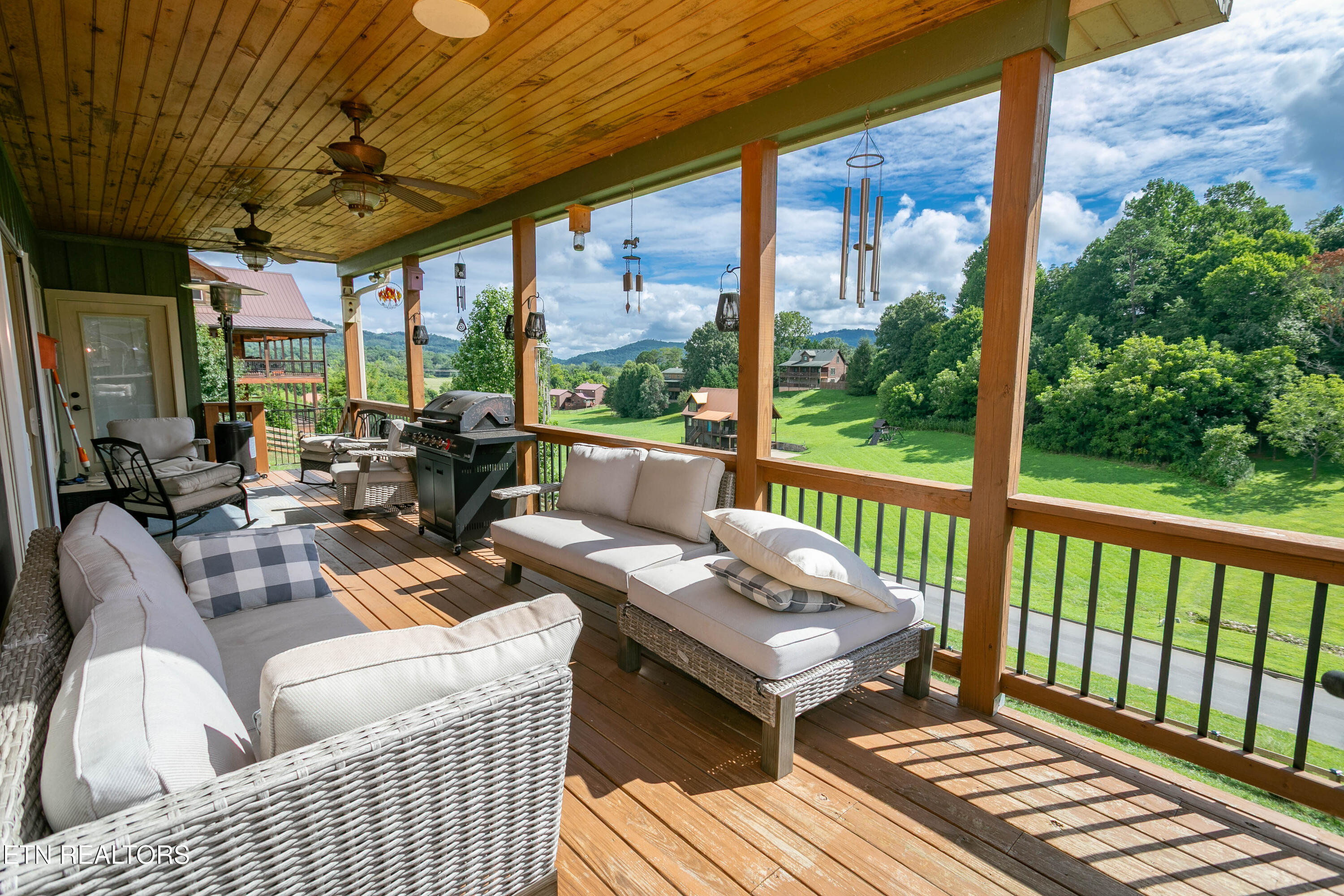 3446 Cove Meadows Drive Sevierville TN 37862