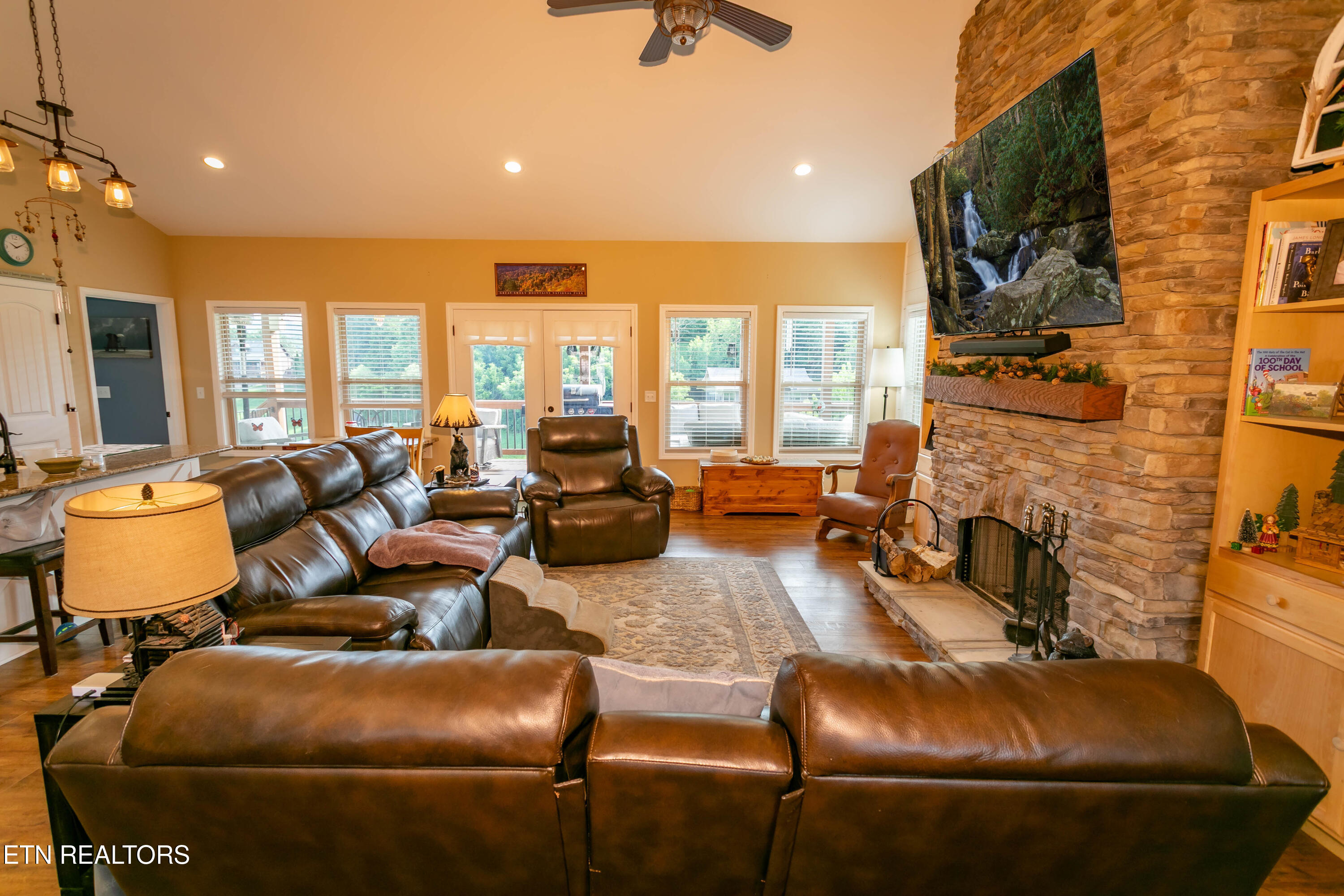 3446 Cove Meadows Drive Sevierville TN 37862