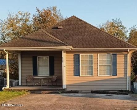 2120 Chipman Street Knoxville TN 37917
