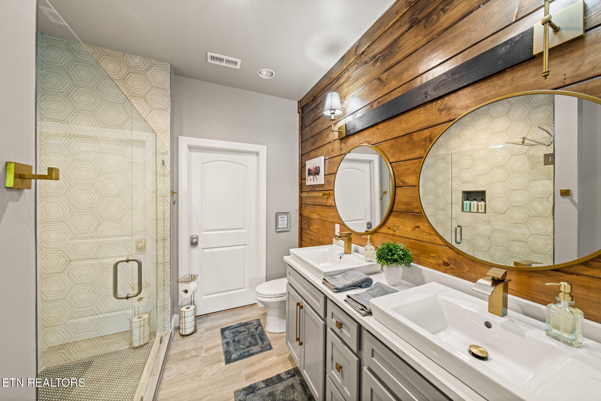 622 Coronation Street Gatlinburg TN 37738