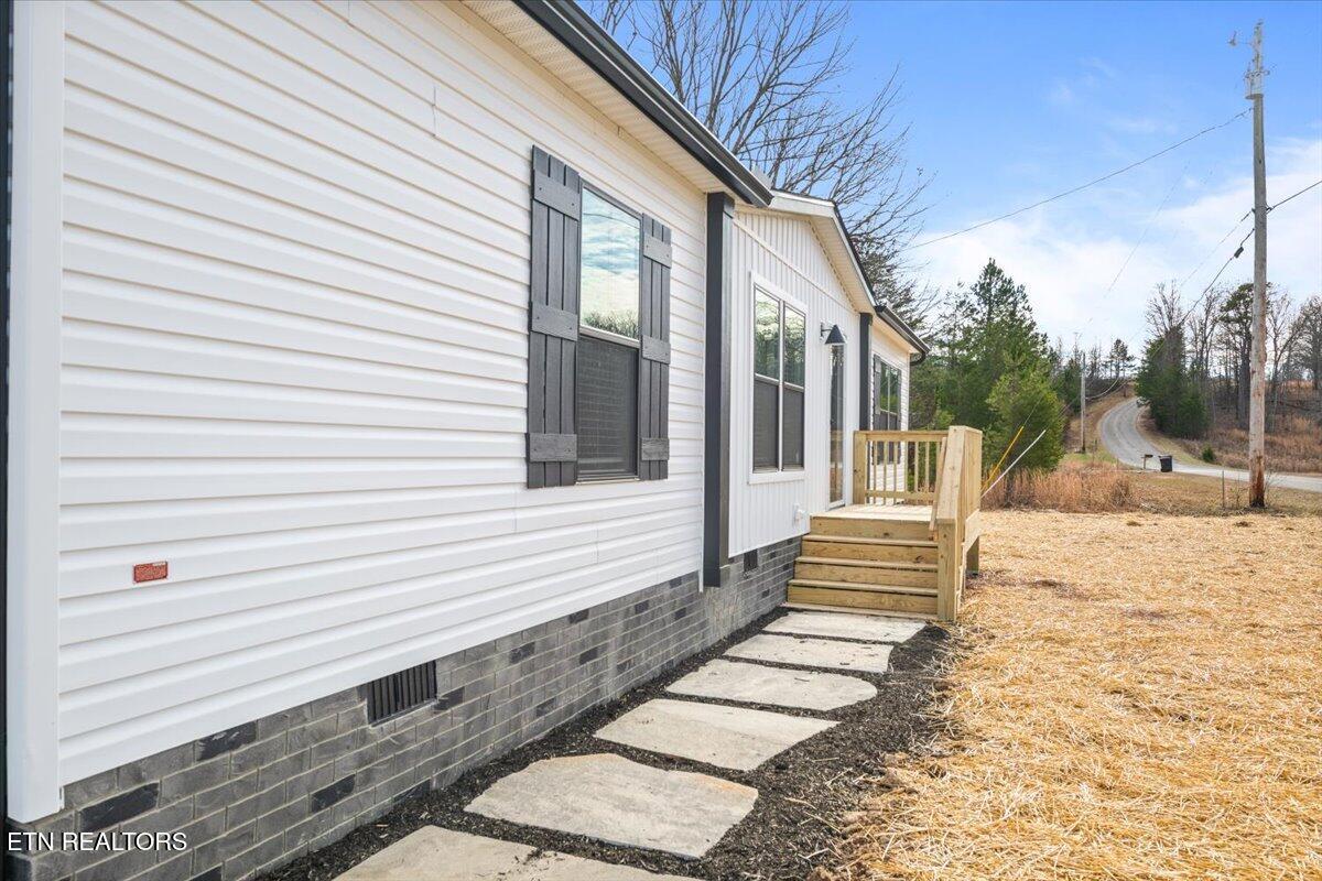 544 Quail Run Lane Lafollette TN 37766