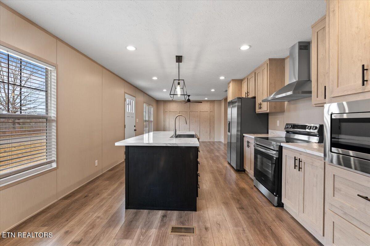 544 Quail Run Lane Lafollette TN 37766