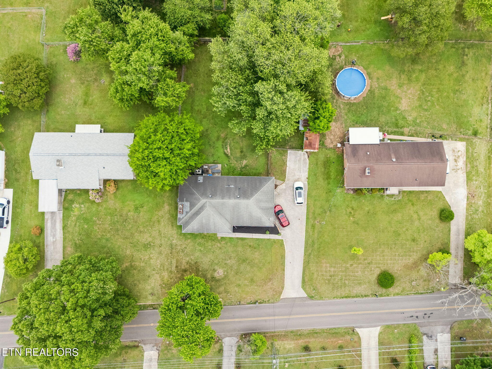 8012 Sharp Road Powell TN 37849