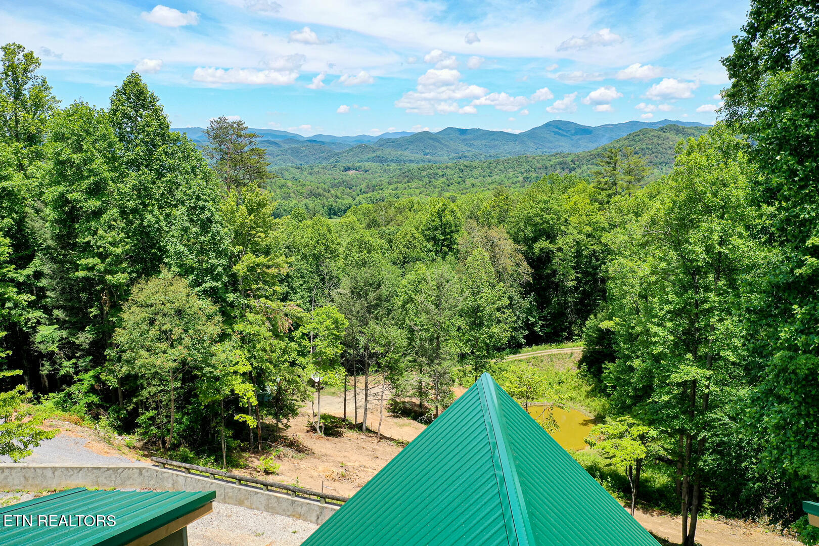 985 Old Cades Cove Road Townsend TN 37882