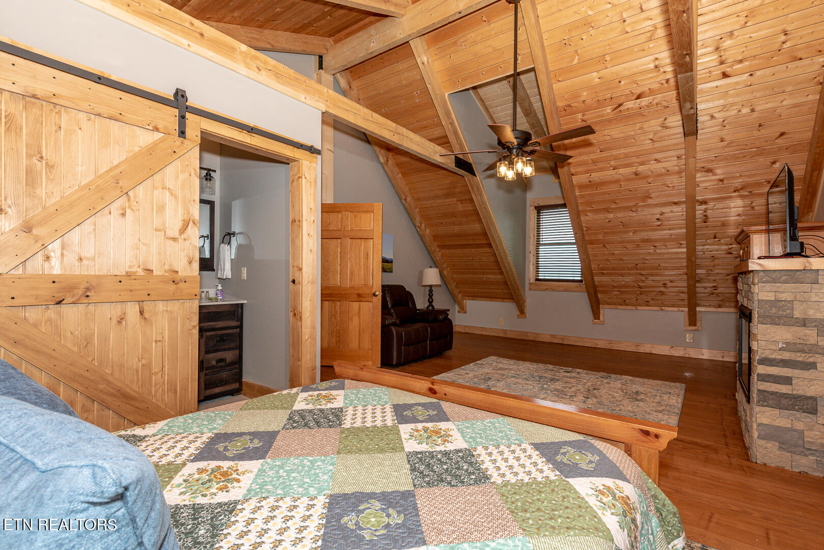 985 Old Cades Cove Road Townsend TN 37882