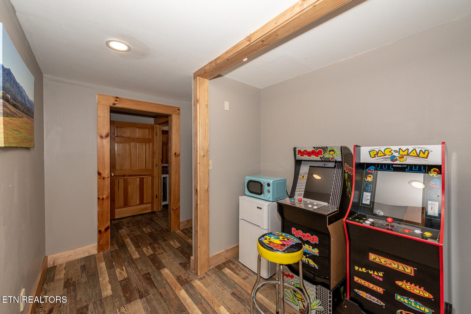 985 Old Cades Cove Road Townsend TN 37882