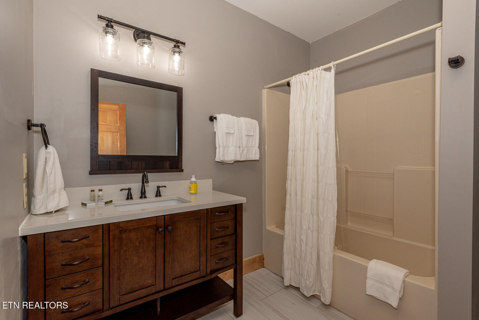 985 Old Cades Cove Road Townsend TN 37882