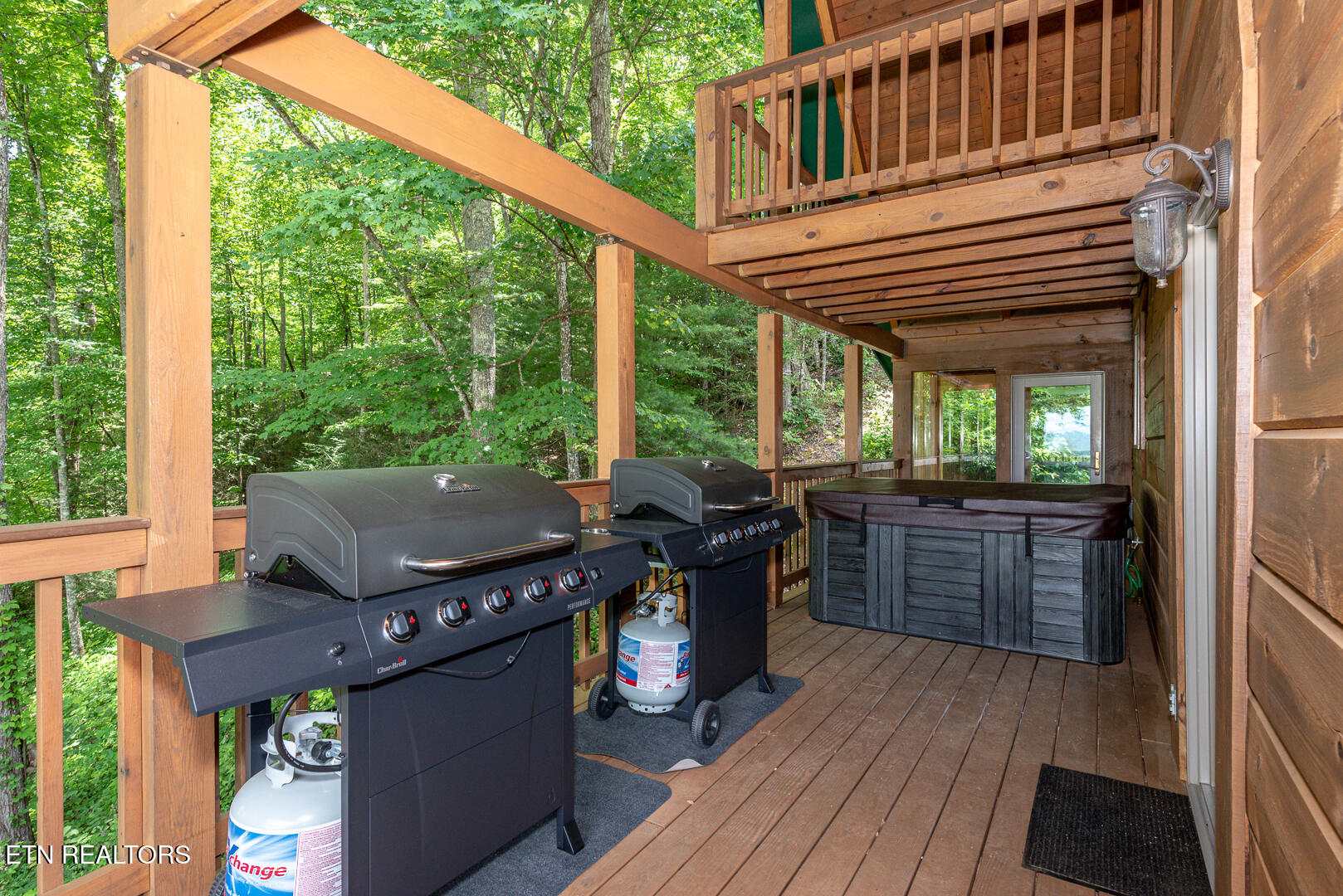 985 Old Cades Cove Road Townsend TN 37882