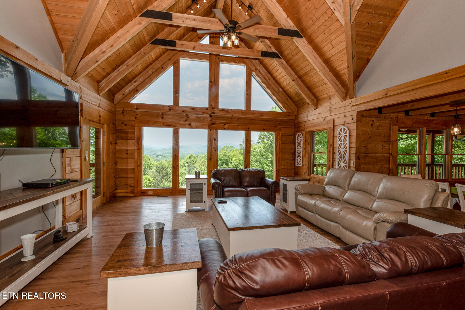 985 Old Cades Cove Road Townsend TN 37882