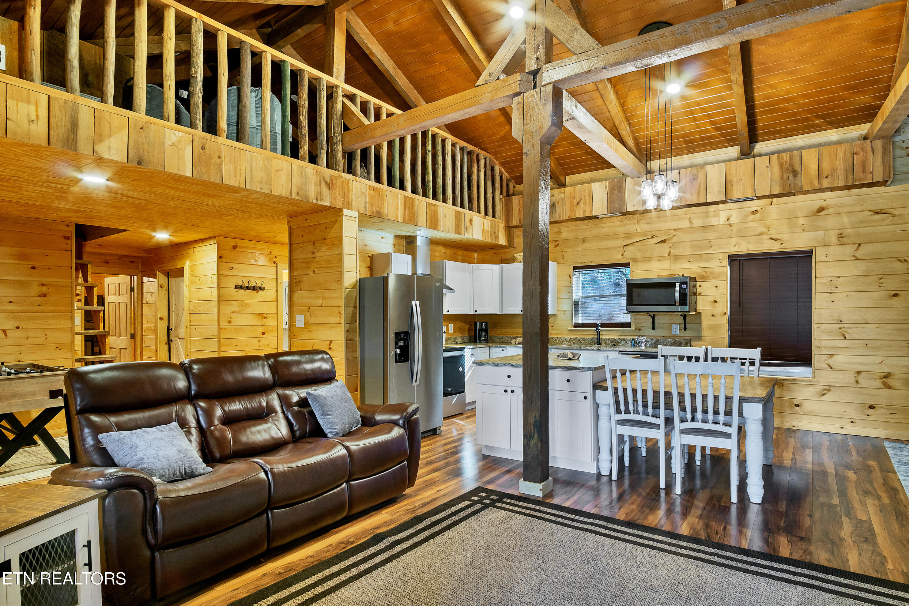 985 Old Cades Cove Road Townsend TN 37882