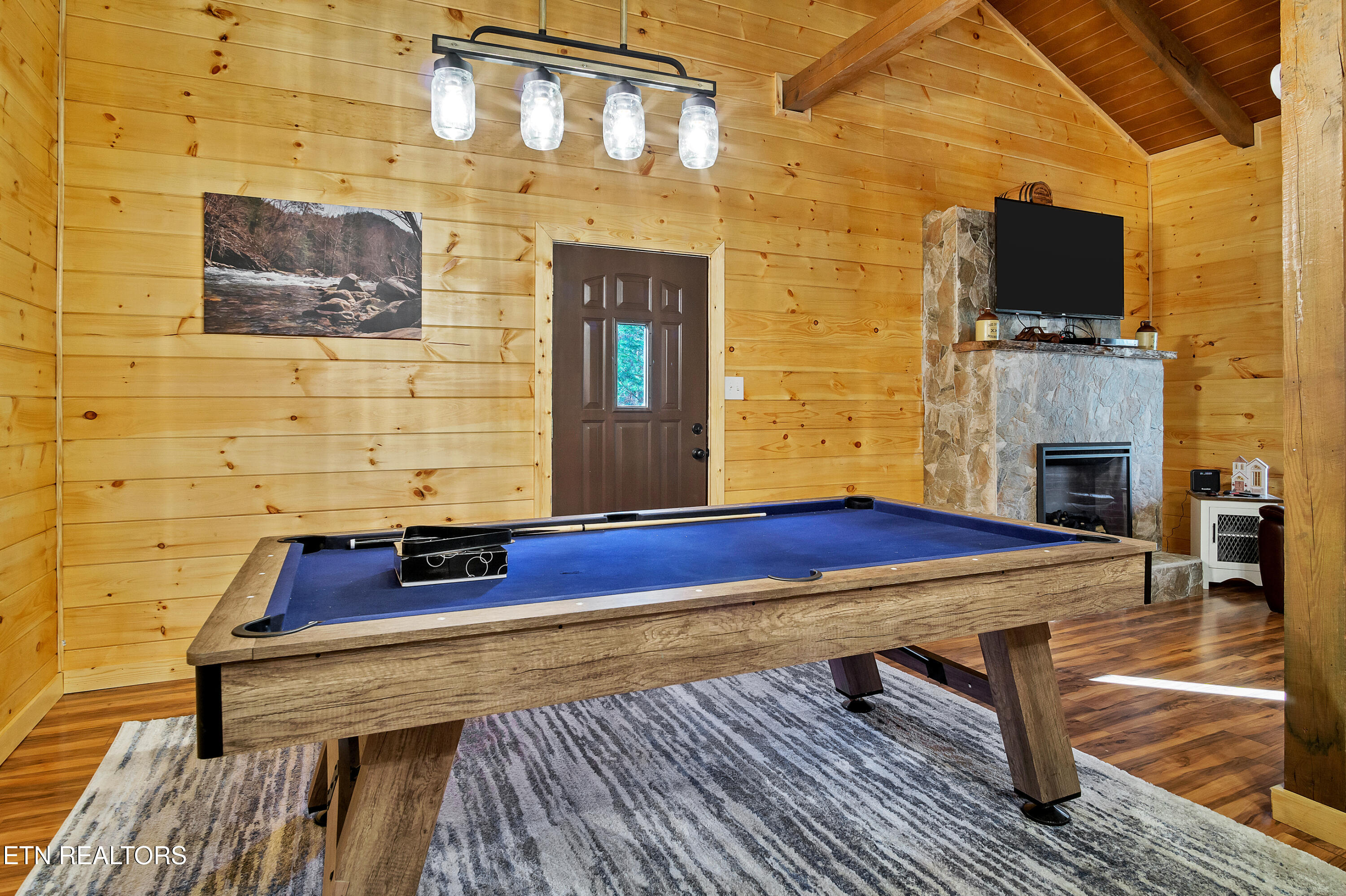 985 Old Cades Cove Road Townsend TN 37882