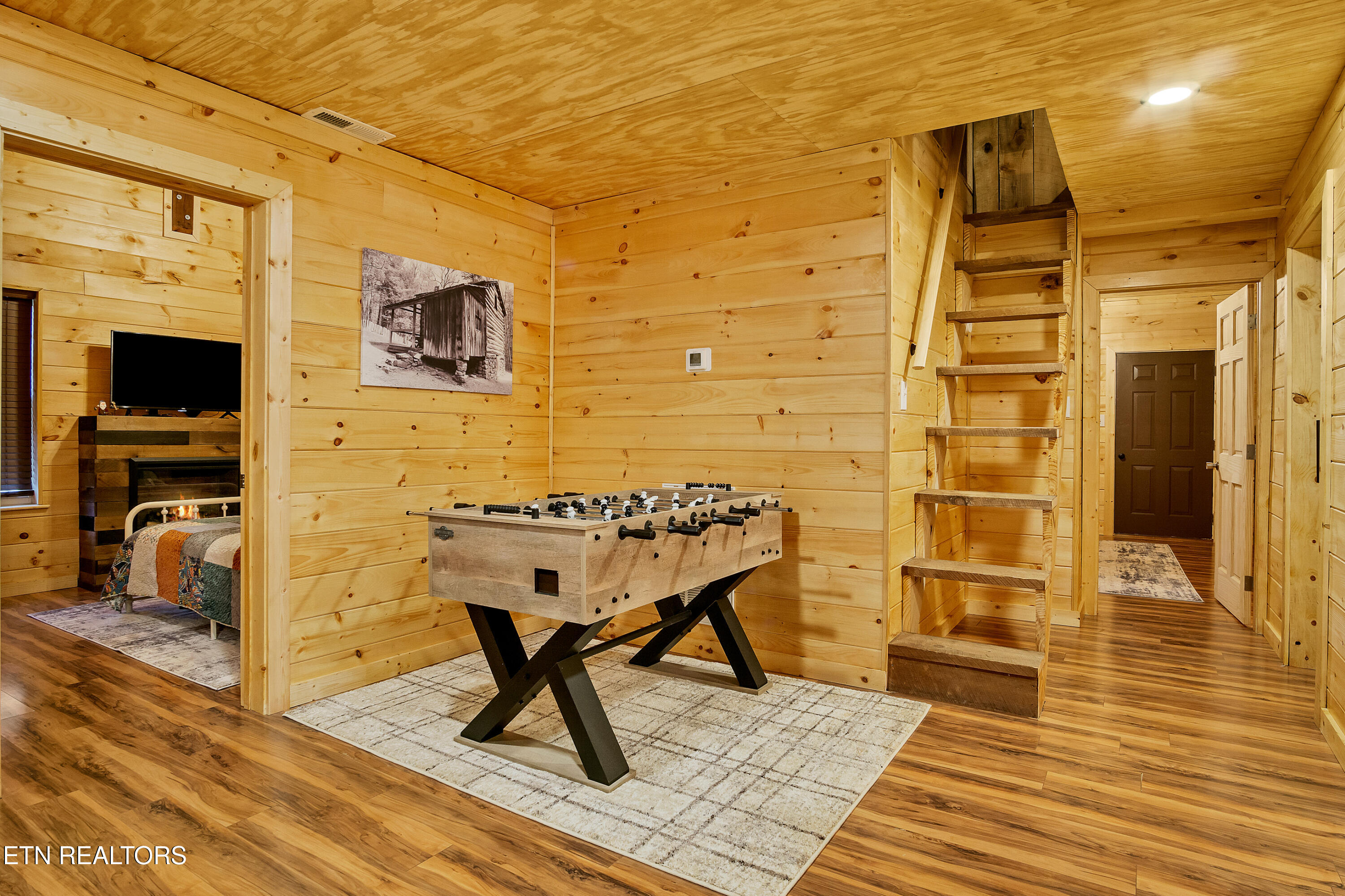 985 Old Cades Cove Road Townsend TN 37882
