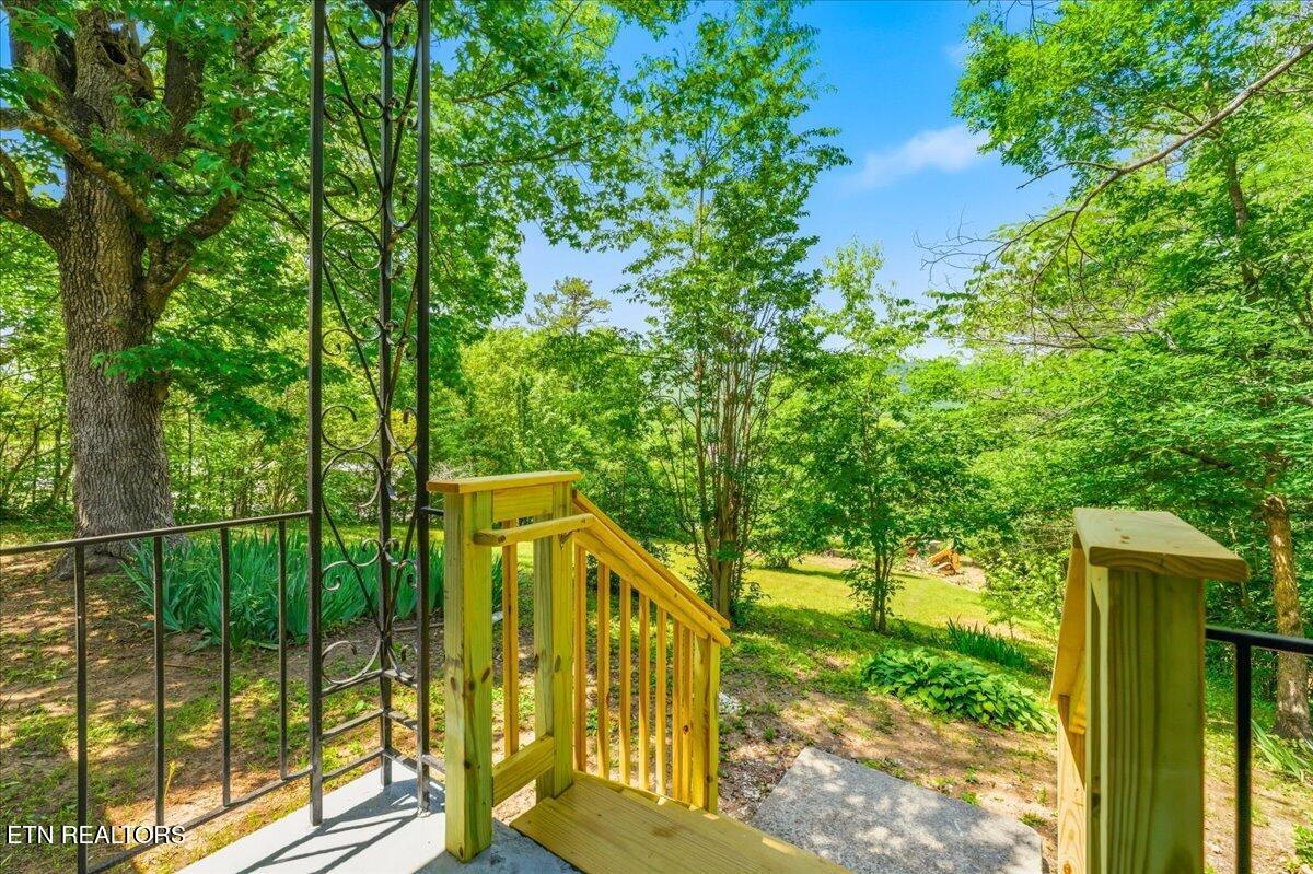 210 Clark Avenue Harriman TN 37748