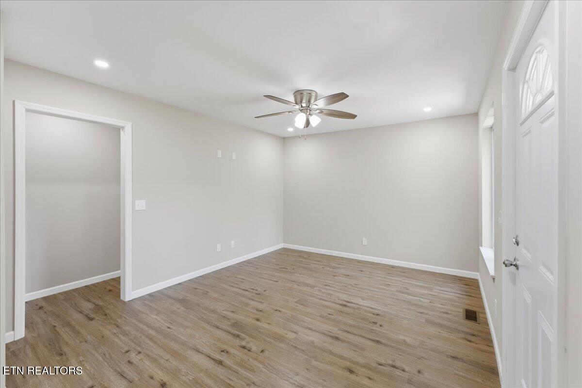 210 Clark Avenue Harriman TN 37748