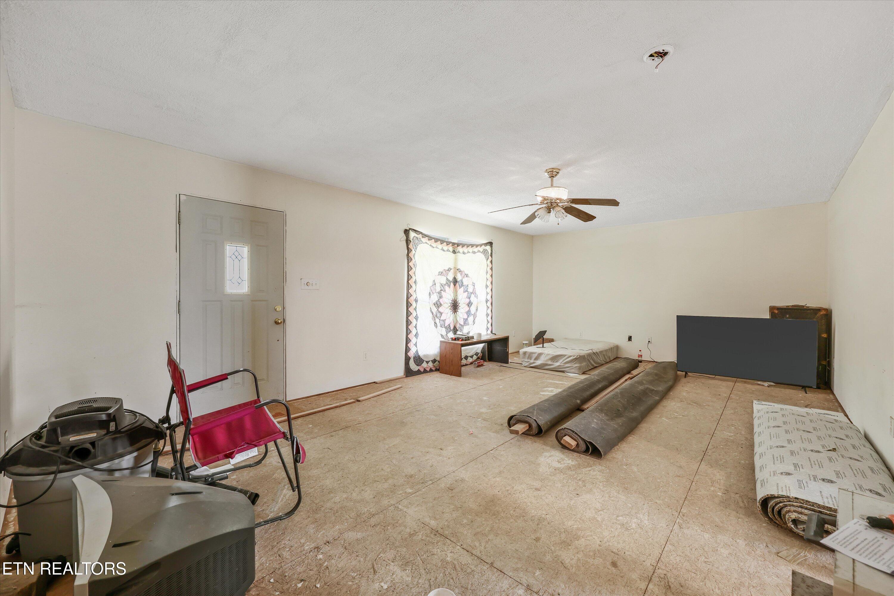 1964 Little Valley Road Sevierville TN 37862