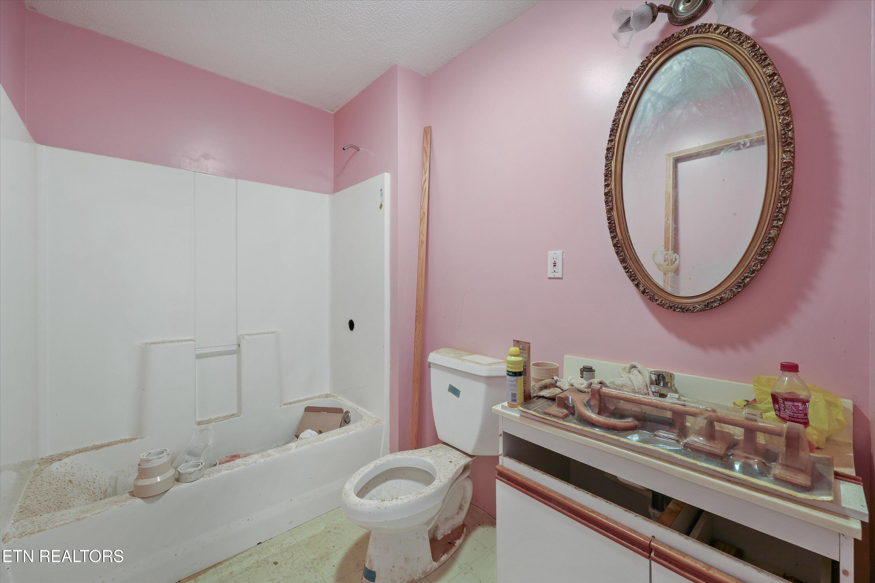1964 Little Valley Road Sevierville TN 37862