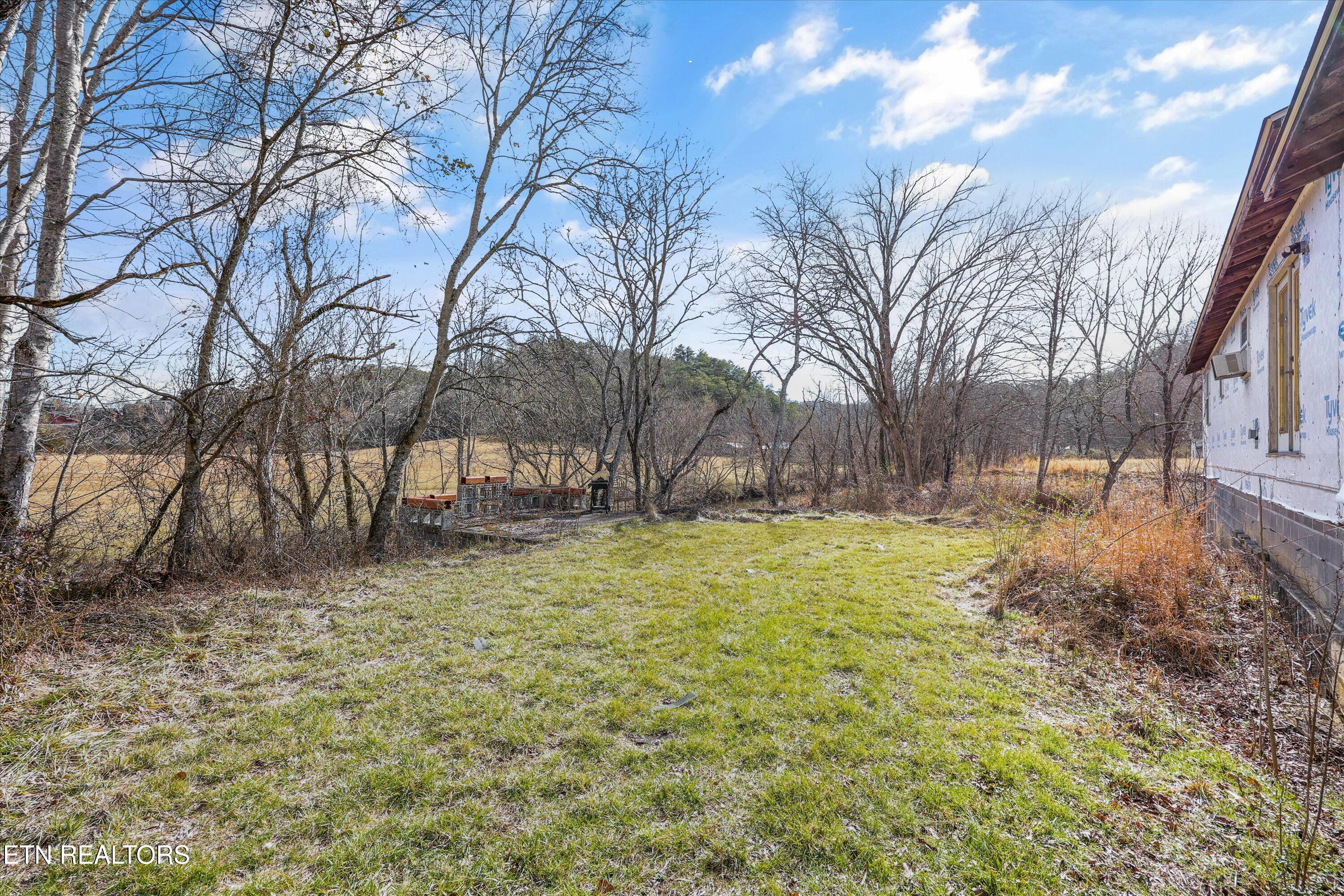 1964 Little Valley Road Sevierville TN 37862