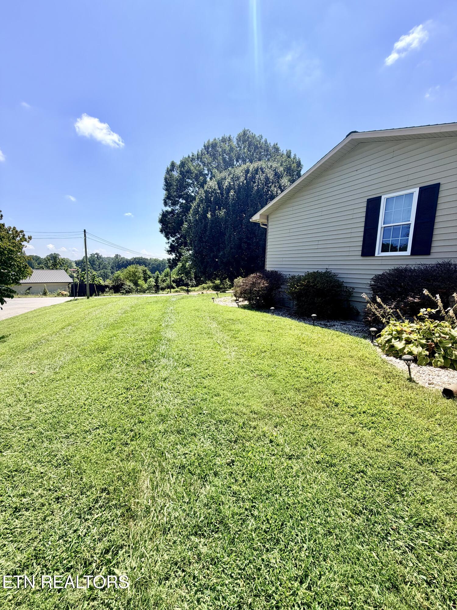 259 Cardwell Drive Tazewell TN 37879