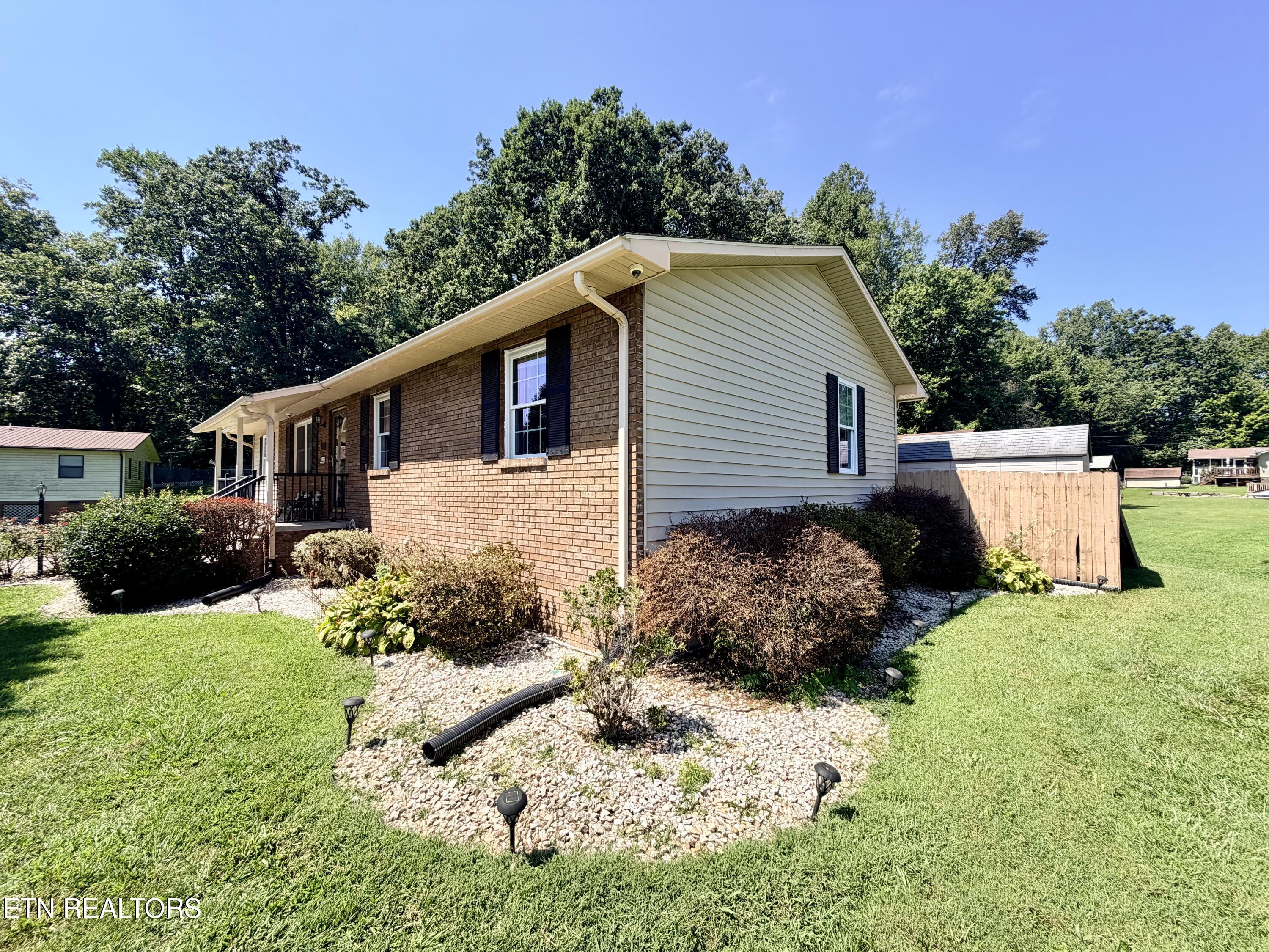 259 Cardwell Drive Tazewell TN 37879