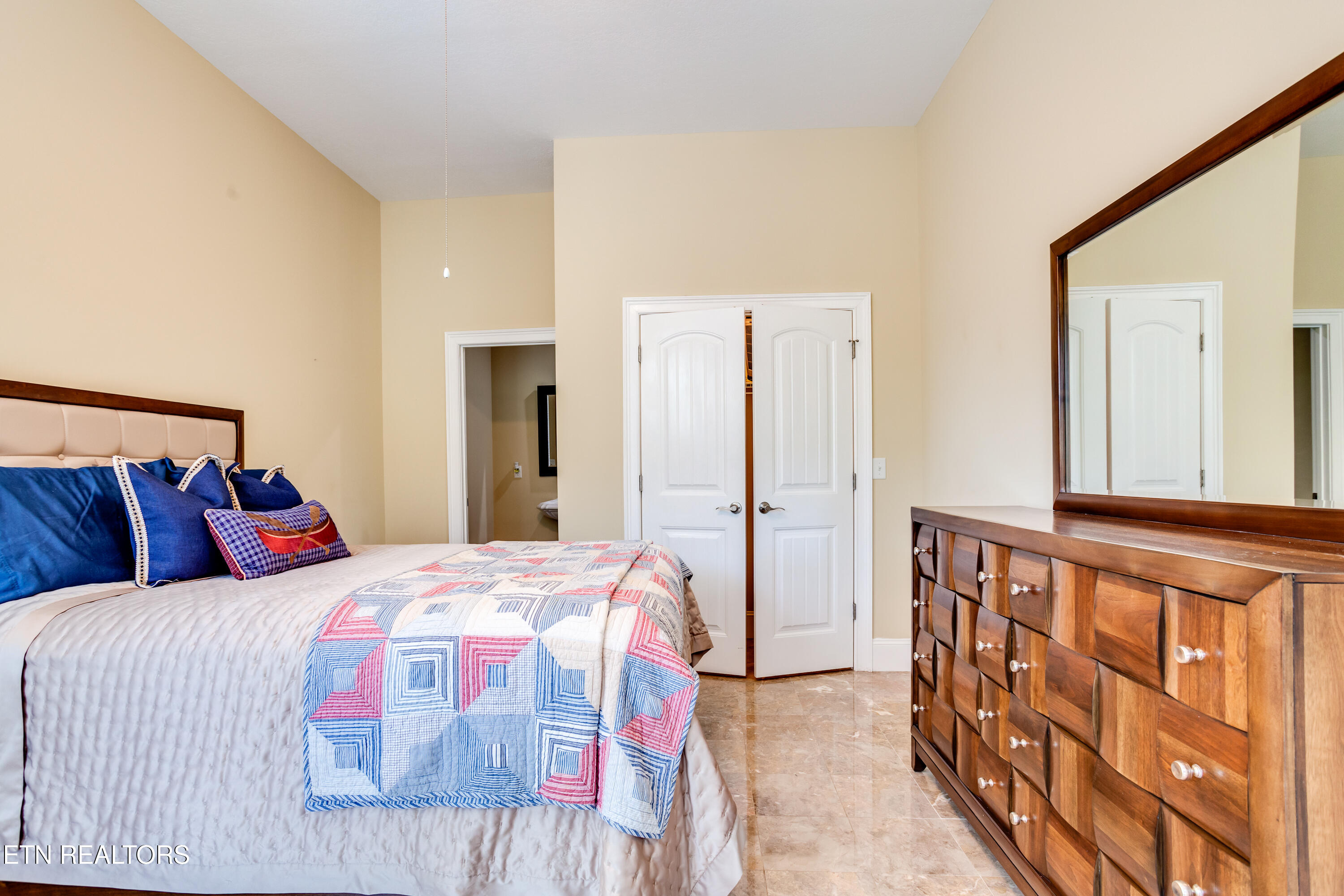 1903 Hickory Pointe Lane Maynardville TN 37807