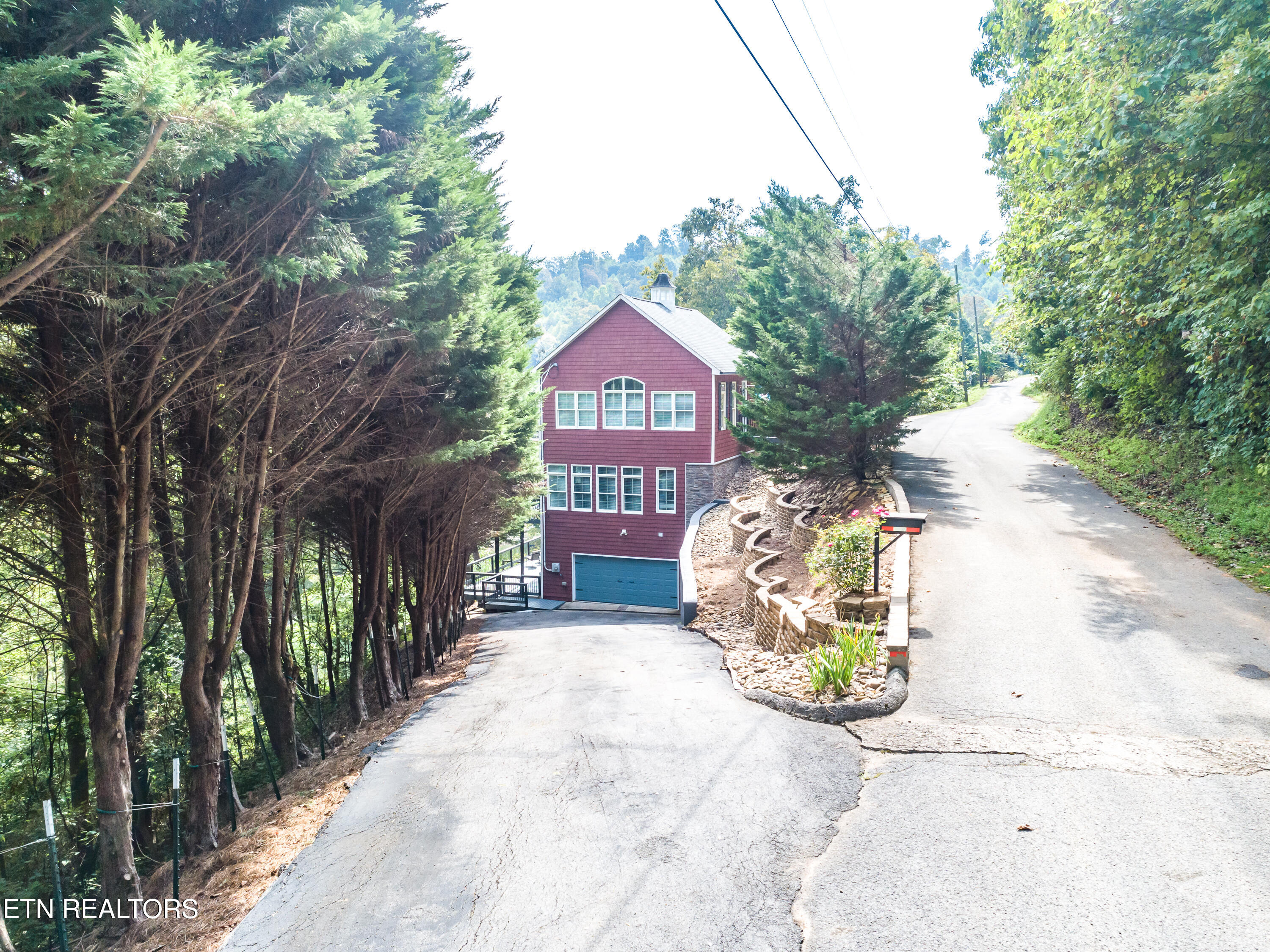1903 Hickory Pointe Lane Maynardville TN 37807