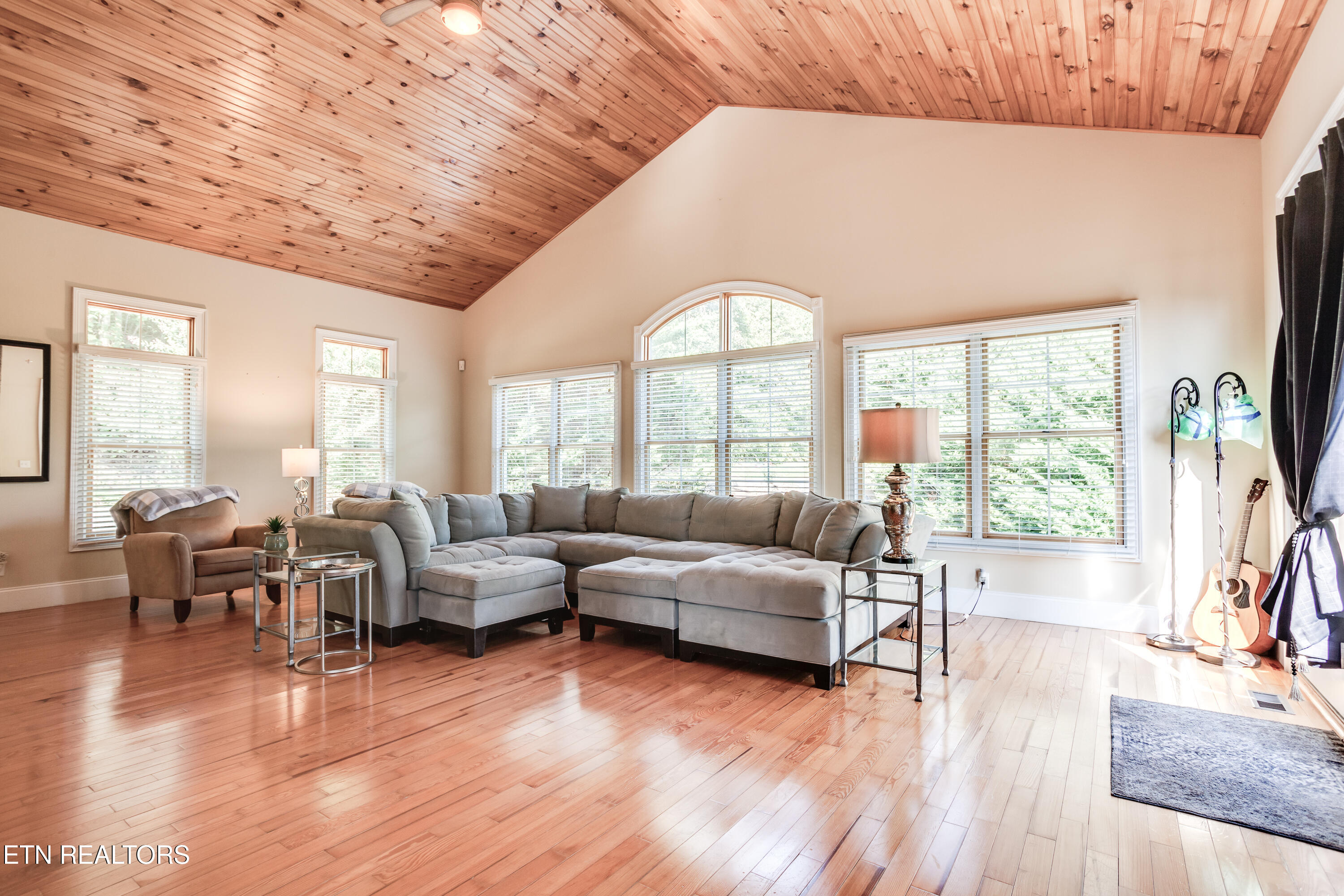 1903 Hickory Pointe Lane Maynardville TN 37807