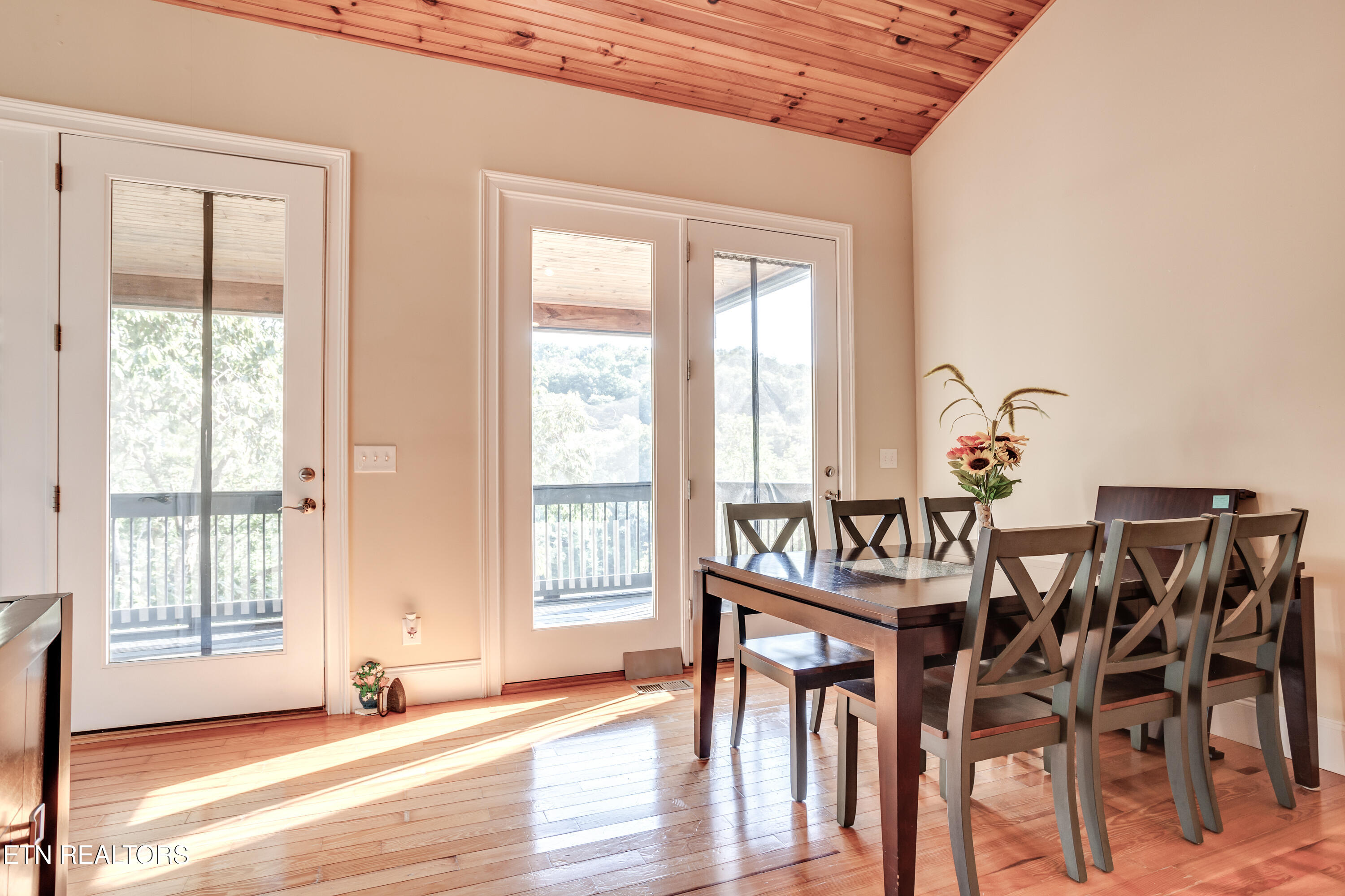 1903 Hickory Pointe Lane Maynardville TN 37807