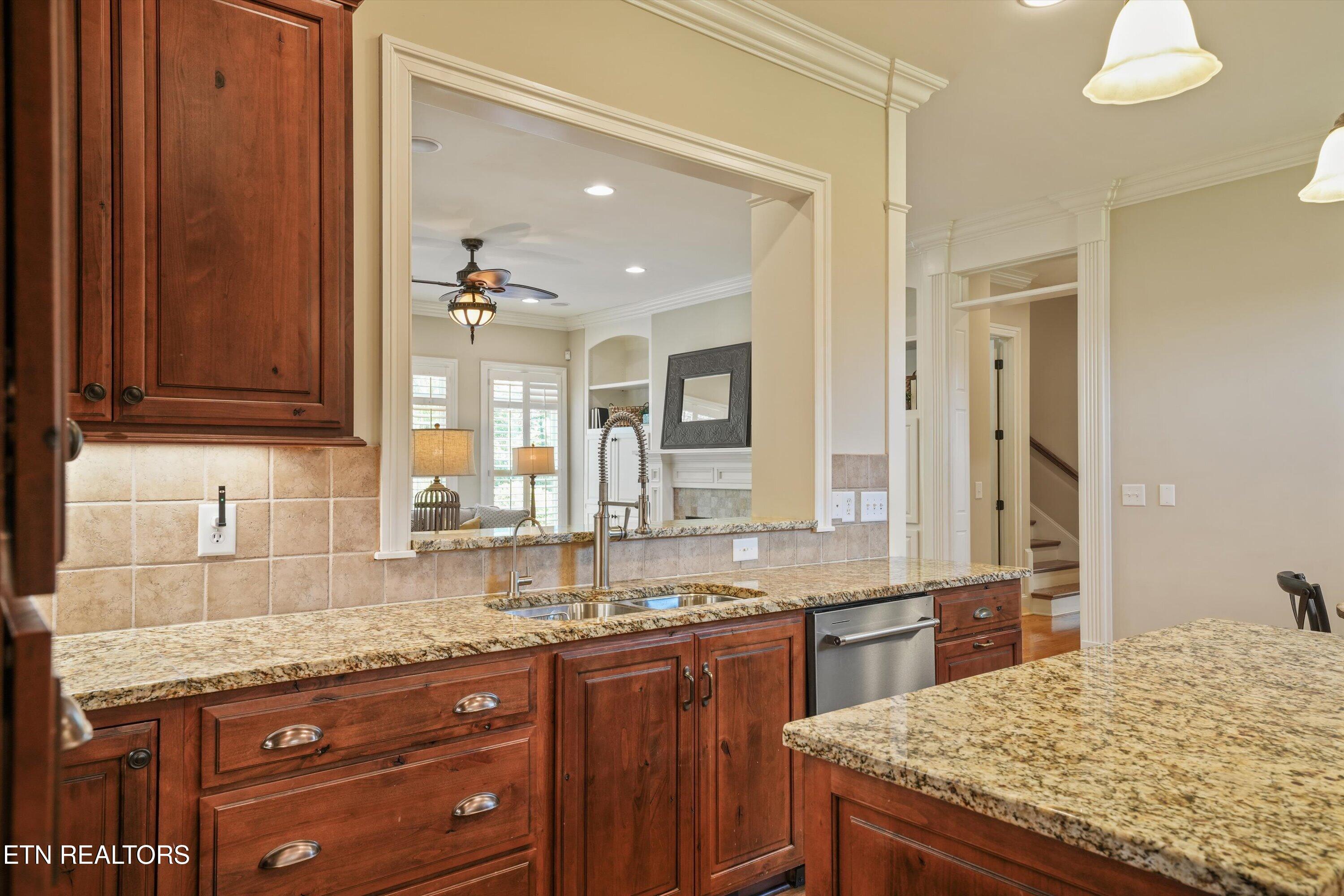 256 Ivy Gate Lane Knoxville TN 37934
