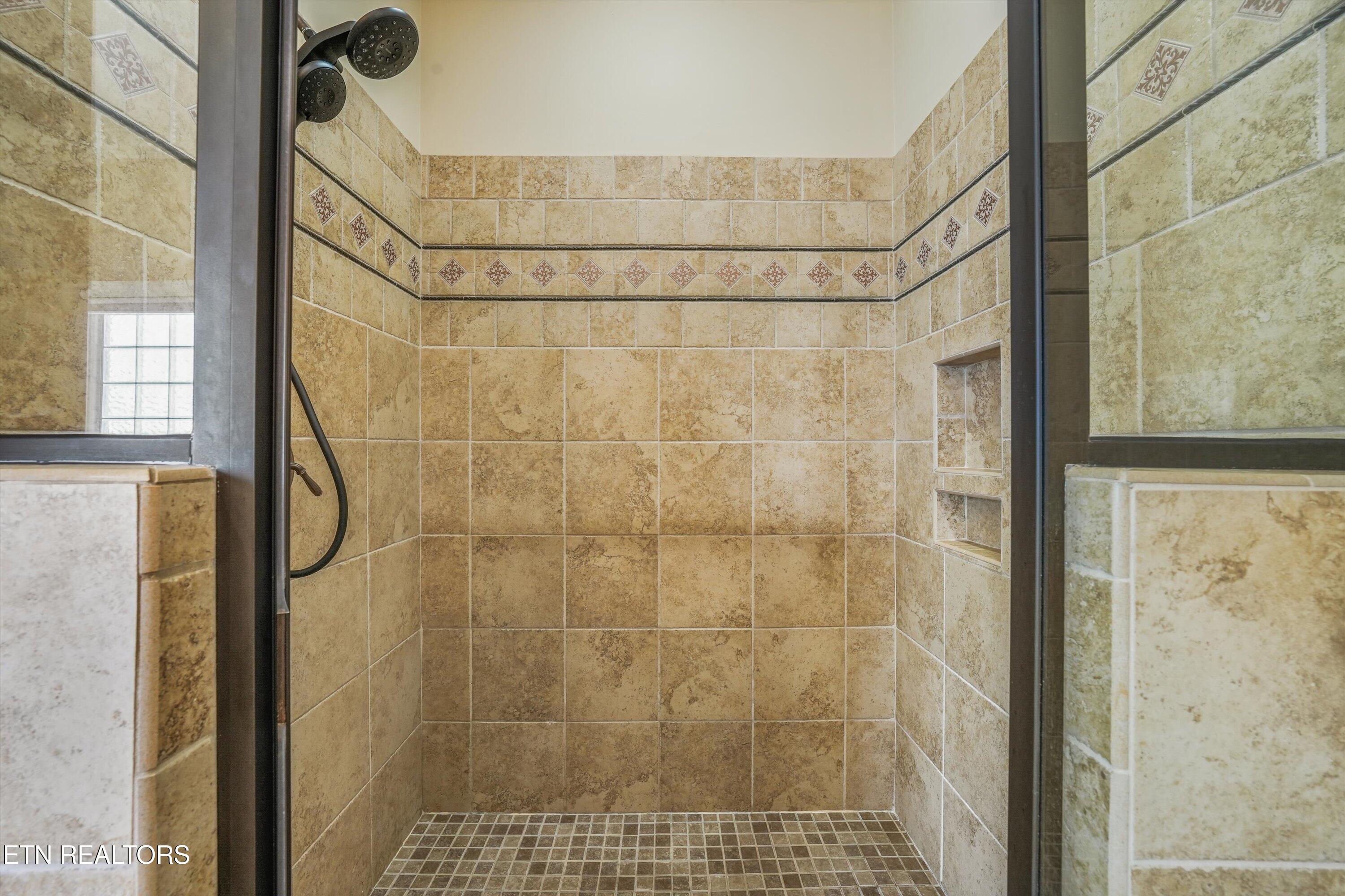 256 Ivy Gate Lane Knoxville TN 37934