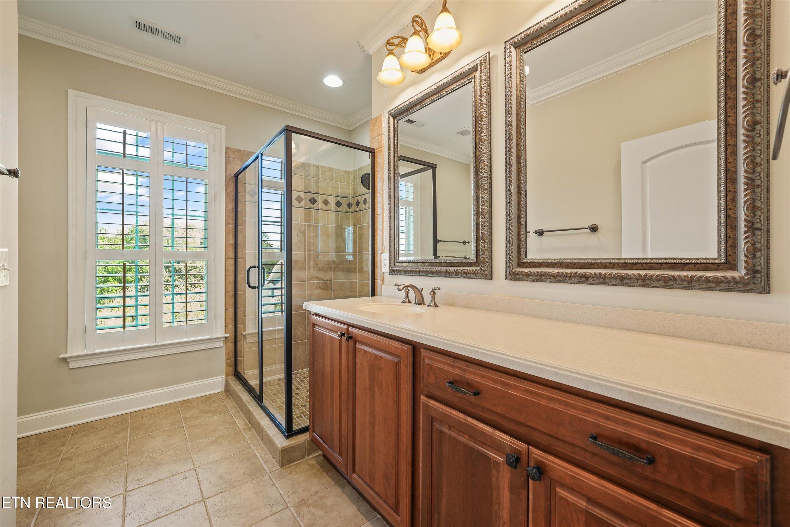 256 Ivy Gate Lane Knoxville TN 37934