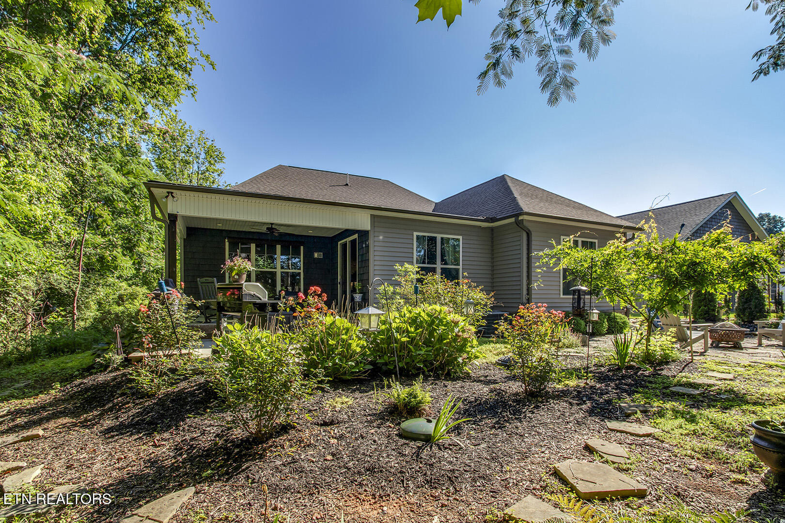 167 Tsuhdatsi Way Loudon TN 37774