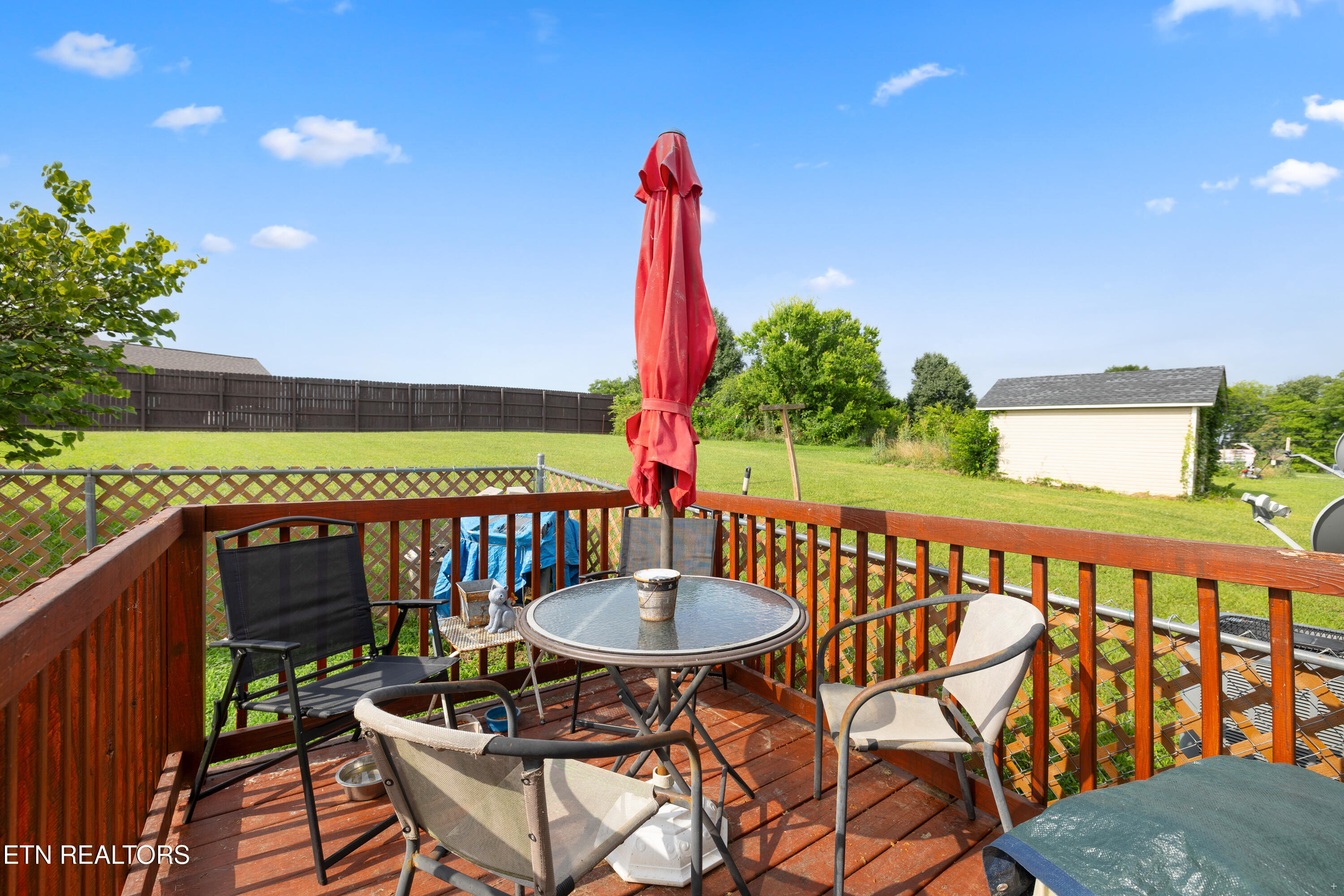 1832 C H Rankin Road Dandridge TN 37725