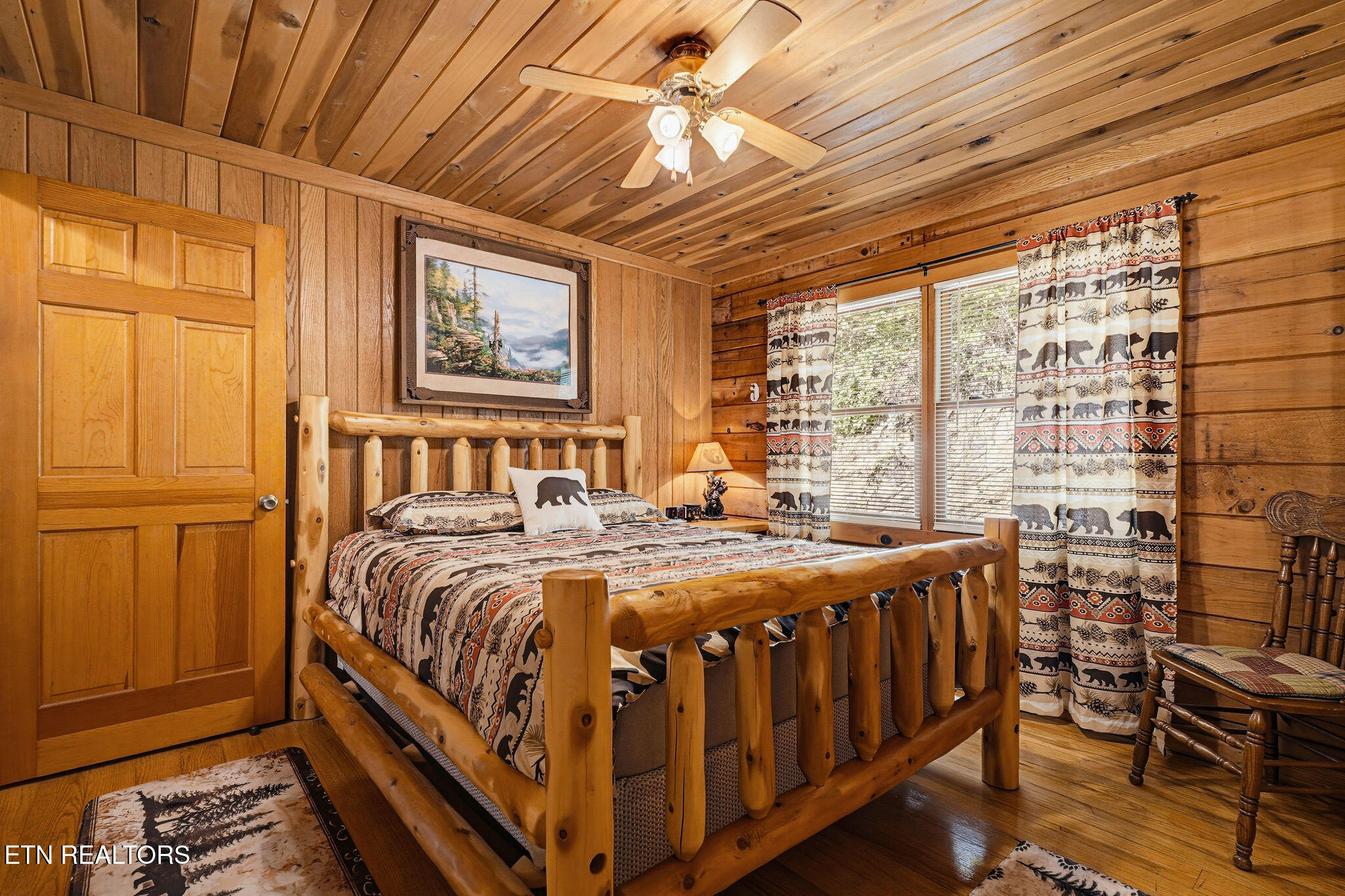 2934 Heavens Path Way Sevierville TN 37862