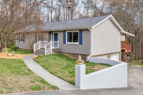 100 Pioneer Drive Clinton TN 37716