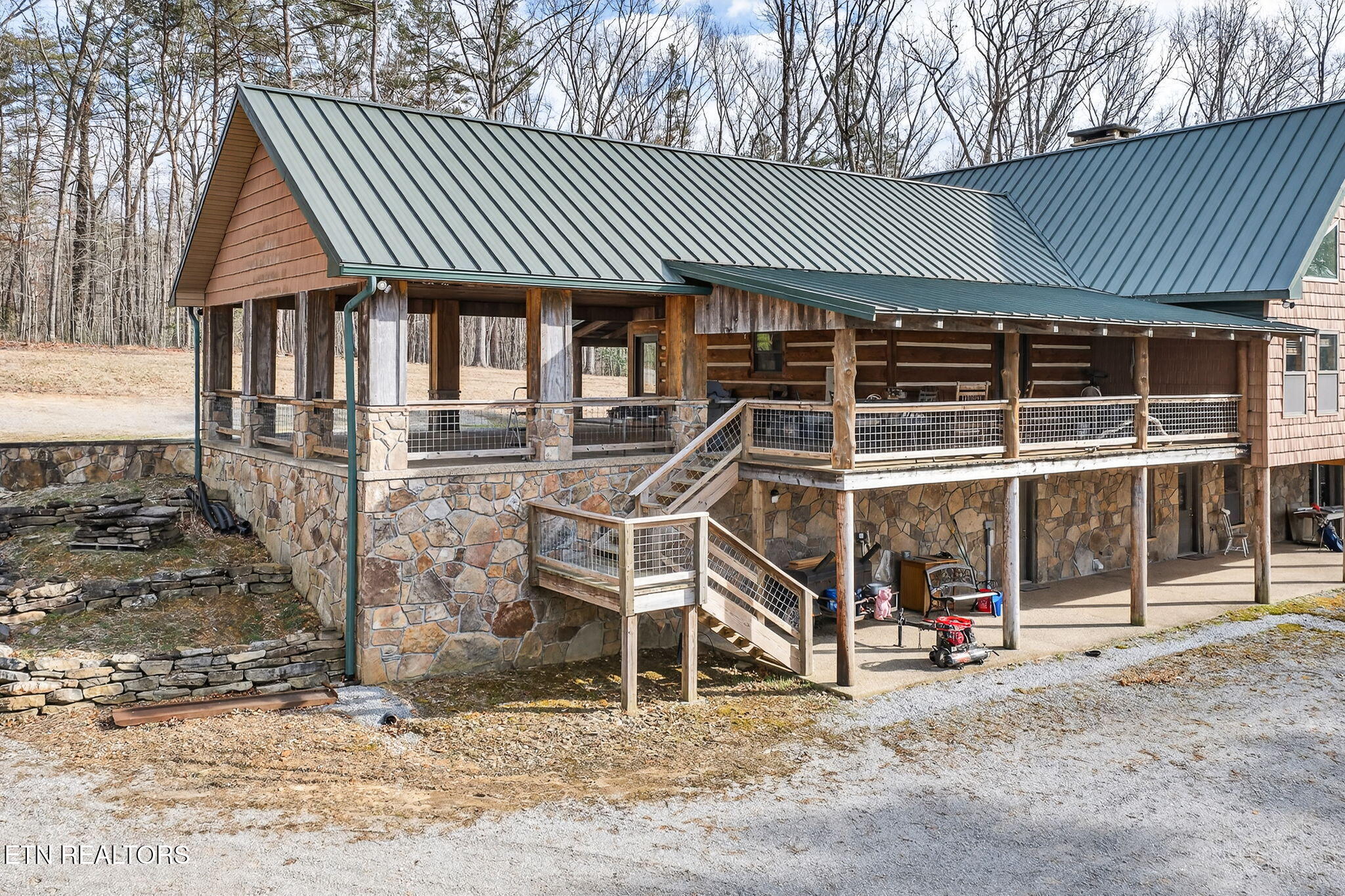 672 Falls Road Monterey TN 38574