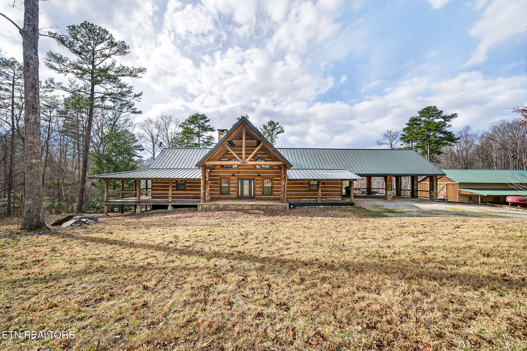 672 Falls Road Monterey TN 38574