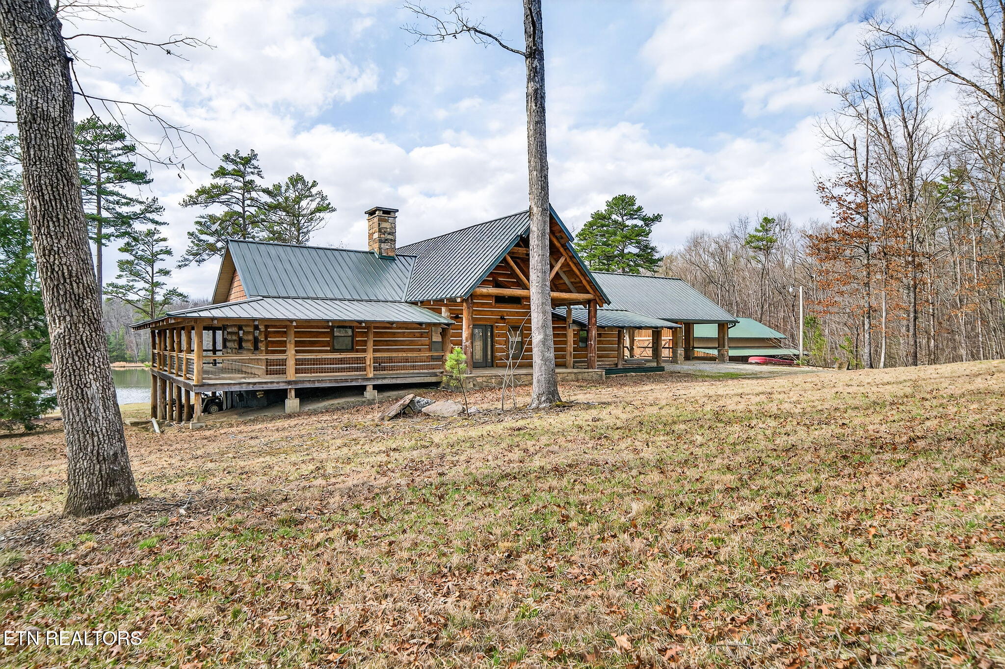 672 Falls Road Monterey TN 38574