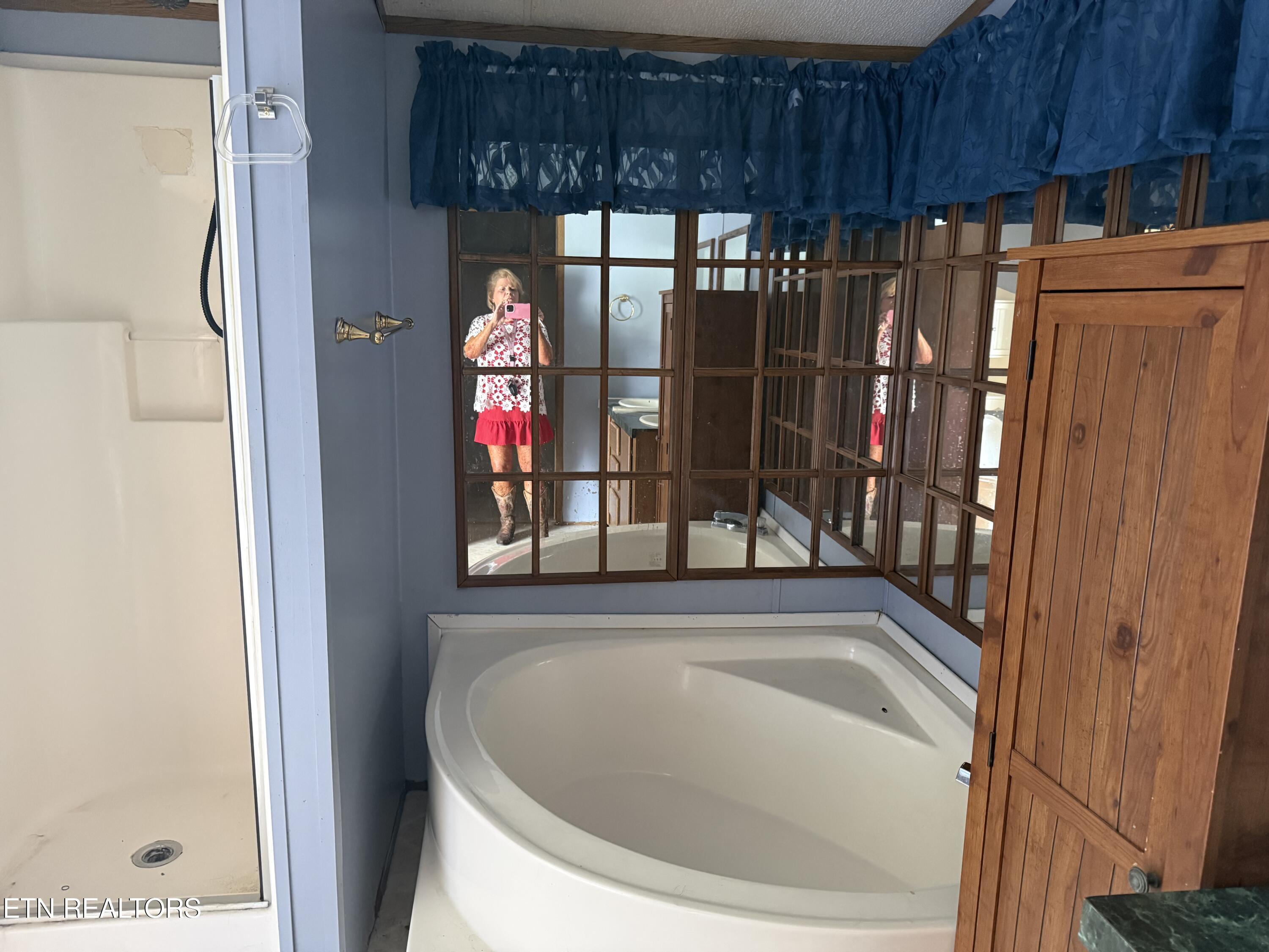 1550 Broadway Drive Bean Station TN 37708